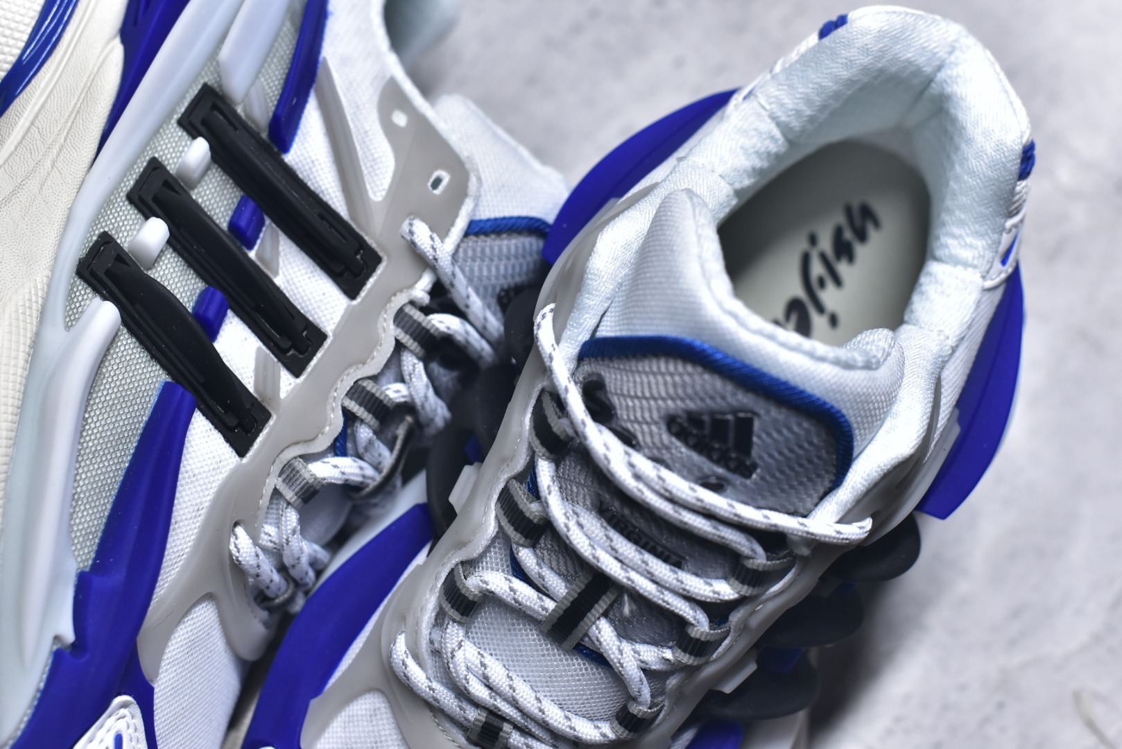 图片[9]-#「水母鞋」来了!携手老搭档菲董(法瑞尔·威廉姆斯) Pharrell Williams x AD Virgina Adistar Jellyfish 阿迪之星水母系列低帮老爹风复古透气缓震休闲运动慢跑鞋“白黑绿”JP9263 #升级原楦开发版型 #采用呼吸网眼布组合透气网眼布组合TUP框架鞋面材质 #中底嵌入PU缓震物料 #外置耐磨橡胶大底❗️ 尺码：36-45-选品中心