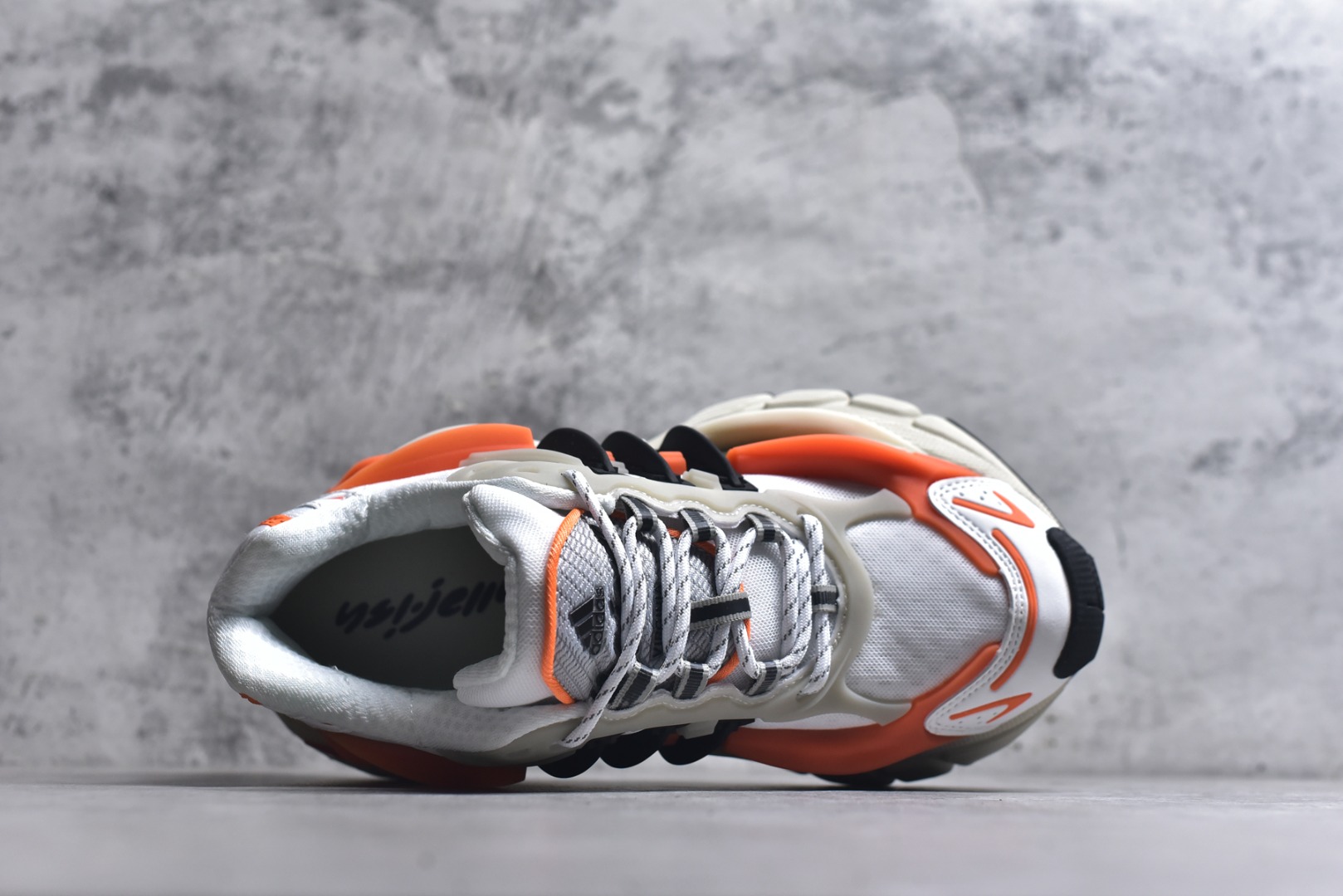 图片[4]-#「水母鞋」来了!携手老搭档菲董(法瑞尔·威廉姆斯) Pharrell Williams x AD Virgina Adistar Jellyfish 阿迪之星水母系列低帮老爹风复古透气缓震休闲运动慢跑鞋“白黑绿”JP9261 #升级原楦开发版型 #采用呼吸网眼布组合透气网眼布组合TUP框架鞋面材质 #中底嵌入PU缓震物料 #外置耐磨橡胶大底❗️ 尺码：36-45-选品中心