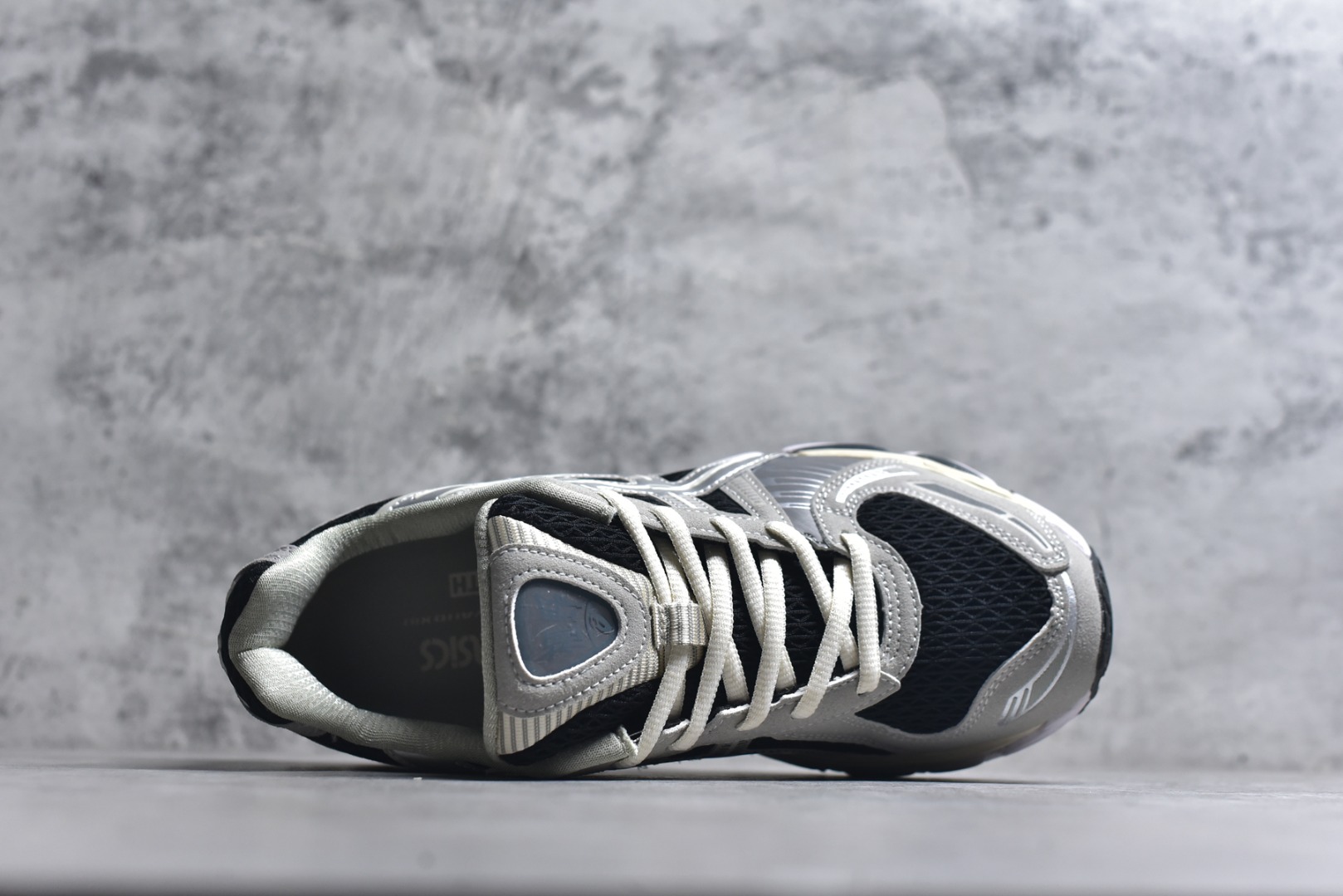 图片[4]-#Asics Gel-Kayano 12.1 亚瑟士 运动休闲透气专业跑鞋 采用工程弹性双层再生针织密度鞋面材质 后跟3D可视GEL缓震乳胶物料 升级FF BLAST PLUS全新缓震中底部位科技材质 外置高耐磨橡胶外底 稳步升级,跑出节奏 货号：1203A846-020 尺码：36-46-选品中心