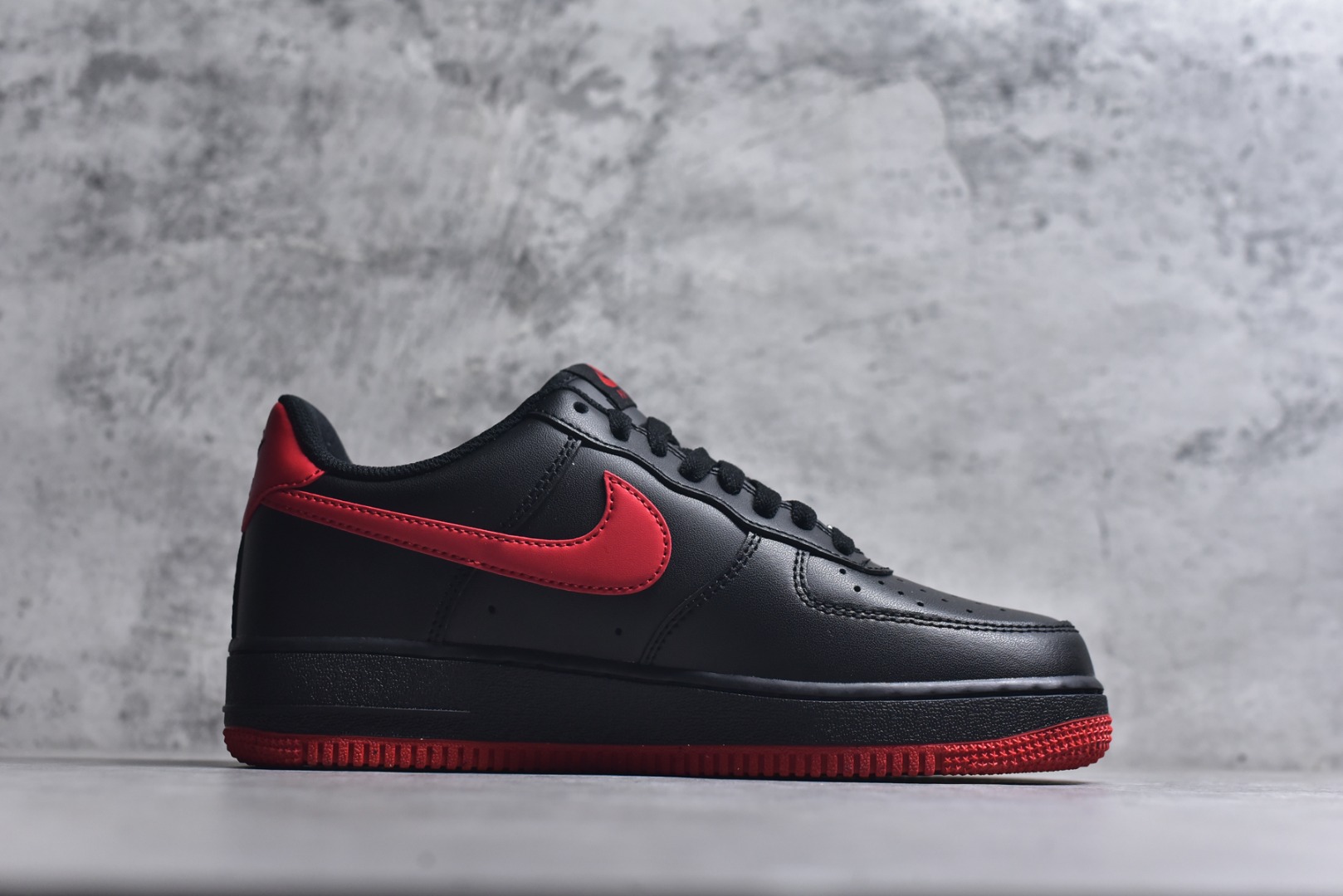 图片[3]-#Air Force 1 Low \’07 原楦头原纸板 纯正空军版型专注外贸渠道 全掌内置蜂窝气垫 #原盒配件 原厂中底钢印、拉帮完美 货号：FJ4146-002 尺码：36 36.5 37 38 38.5 39 40 40.5 41 42 42.5 43 44 44.5 45-选品中心