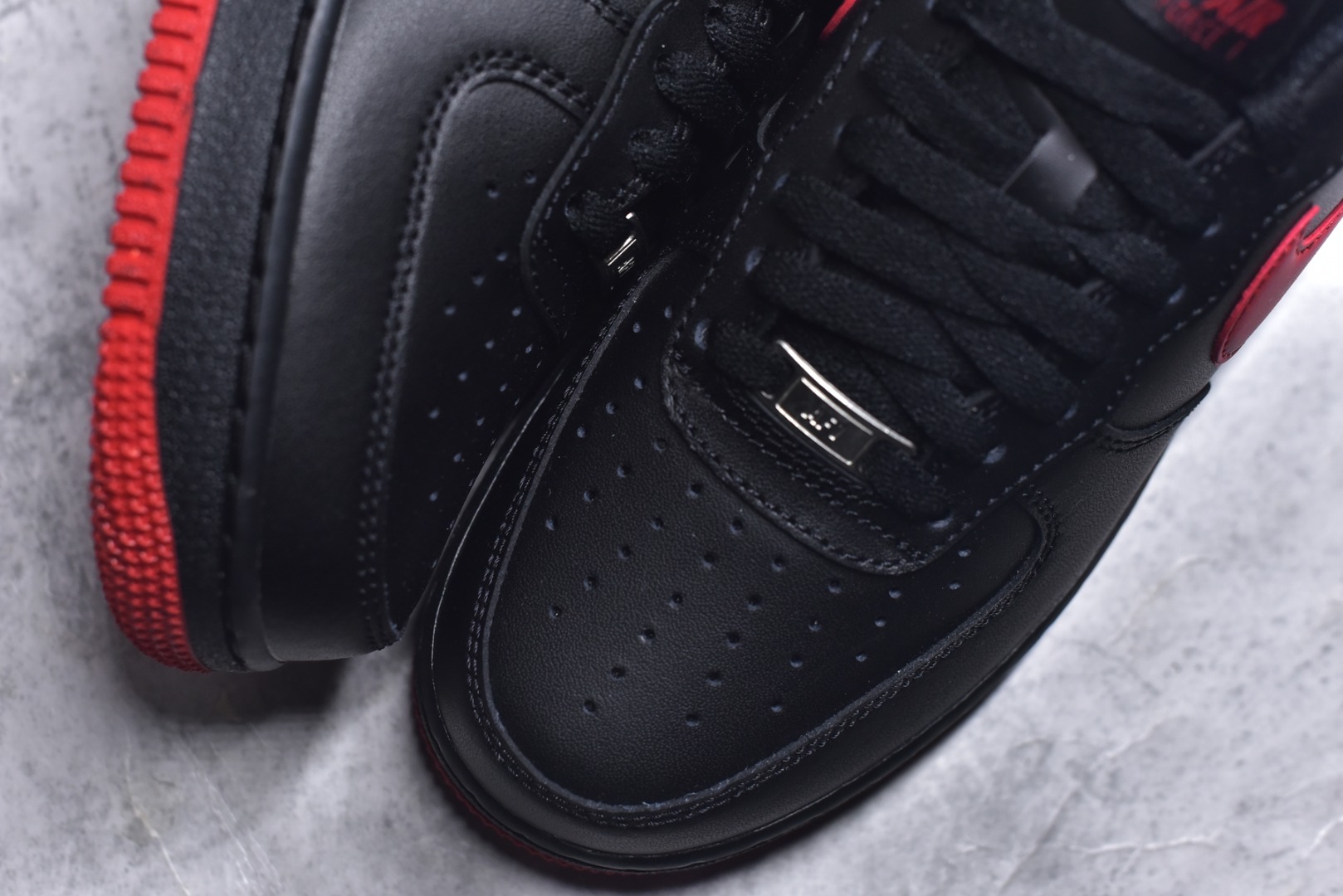 图片[8]-#Air Force 1 Low \’07 原楦头原纸板 纯正空军版型专注外贸渠道 全掌内置蜂窝气垫 #原盒配件 原厂中底钢印、拉帮完美 货号：FJ4146-002 尺码：36 36.5 37 38 38.5 39 40 40.5 41 42 42.5 43 44 44.5 45-选品中心