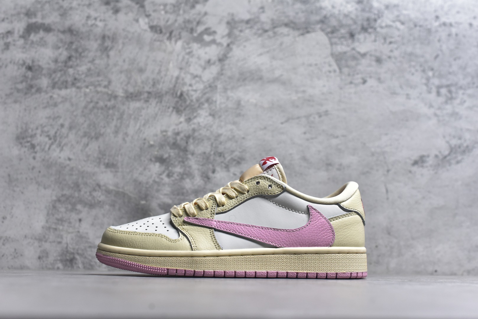 #倒钩 低帮 粉红丝绸 IQ7604-101 男女鞋 36 36.5 37.5 38 38.5 39 40 40.5 41 42 42.5 43 44 44.5 45 46 47.5-选品中心