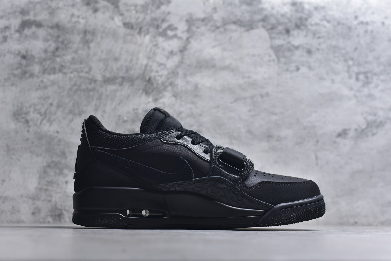 图片[3]-#Jordan Air Jordan Legacy 312 黑武士 舒适贴合 低帮 复古篮球鞋 黑色IQ9784-001 男女鞋 36 36.5 37.5 38 38.5 39 40 40.5 41 42 42.5 43 44 44.5 45 46 47.5-选品中心