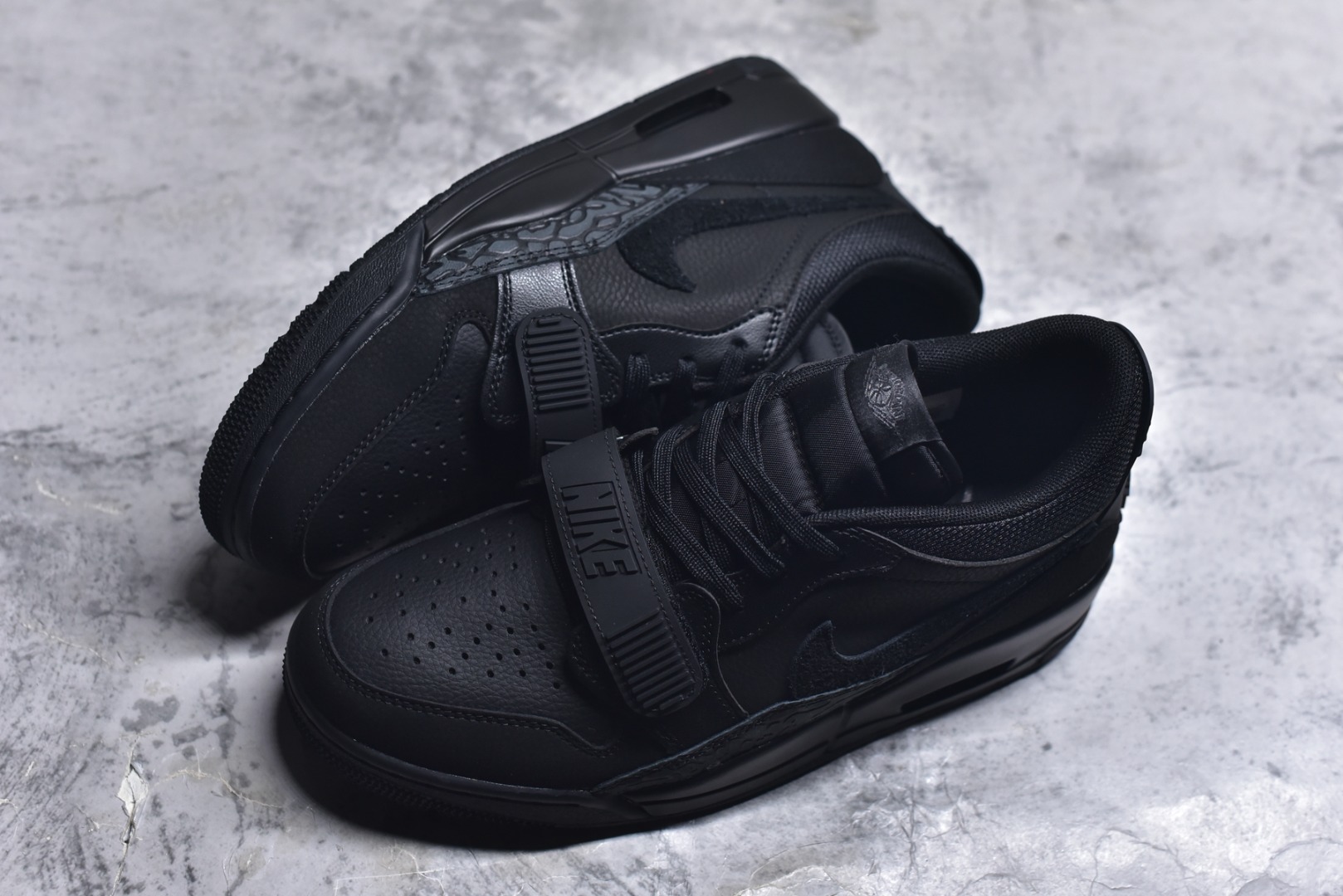 图片[7]-#Jordan Air Jordan Legacy 312 黑武士 舒适贴合 低帮 复古篮球鞋 黑色IQ9784-001 男女鞋 36 36.5 37.5 38 38.5 39 40 40.5 41 42 42.5 43 44 44.5 45 46 47.5-选品中心