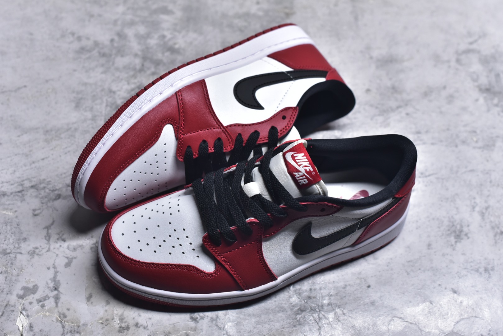 图片[7]-#AIR JORDAN 1 RETRO LOW OG 红白黑 HQ6998-600 男女鞋 36 36.5 37.5 38 38.5 39 40 40.5 41 42 42.5 43 44 44.5 45 46-选品中心