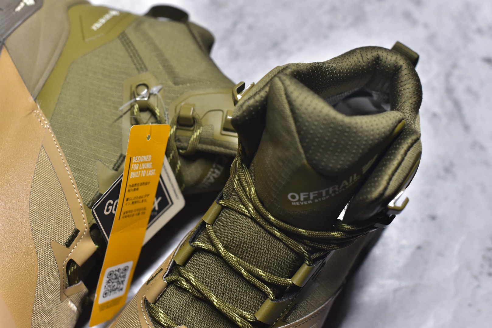 图片[9]-#北面M OFFTRAIL HIKE MID GORE-Tex 高邦户外防水机能鞋 纯原版本 鞋底采用Vibram黄金大底 专门为鞋底设计的橡胶以出色的耐磨性 良好的防滑性或得不少户外运动爱好者的喜欢 专业户外登山品牌（北面）The North Face自1966年创立，由两位热爱登山徒步的年轻登山者于美西旧金山开创，不断透过研发与创新，并且将最先进的技术结合在服装与鞋款设计，生产多种外型帅气且专业能力非常强的户外运动装备而备受欢迎 货号： NF0A8AEU6S4233712 尺码：40 41 42 43 44 45-选品中心