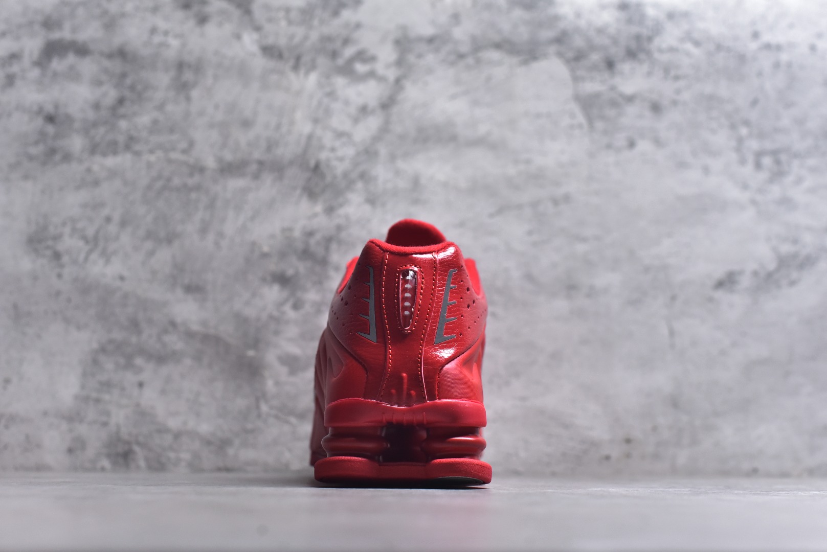 图片[5]-#NIKE SHOX R4系列 耐克 低帮运动休闲气垫运动鞋 货号：IQ0608-687 尺码：36 36.5 37.5 38 38.5 39 40 40.5 41 42 42.5 43 44 45-选品中心