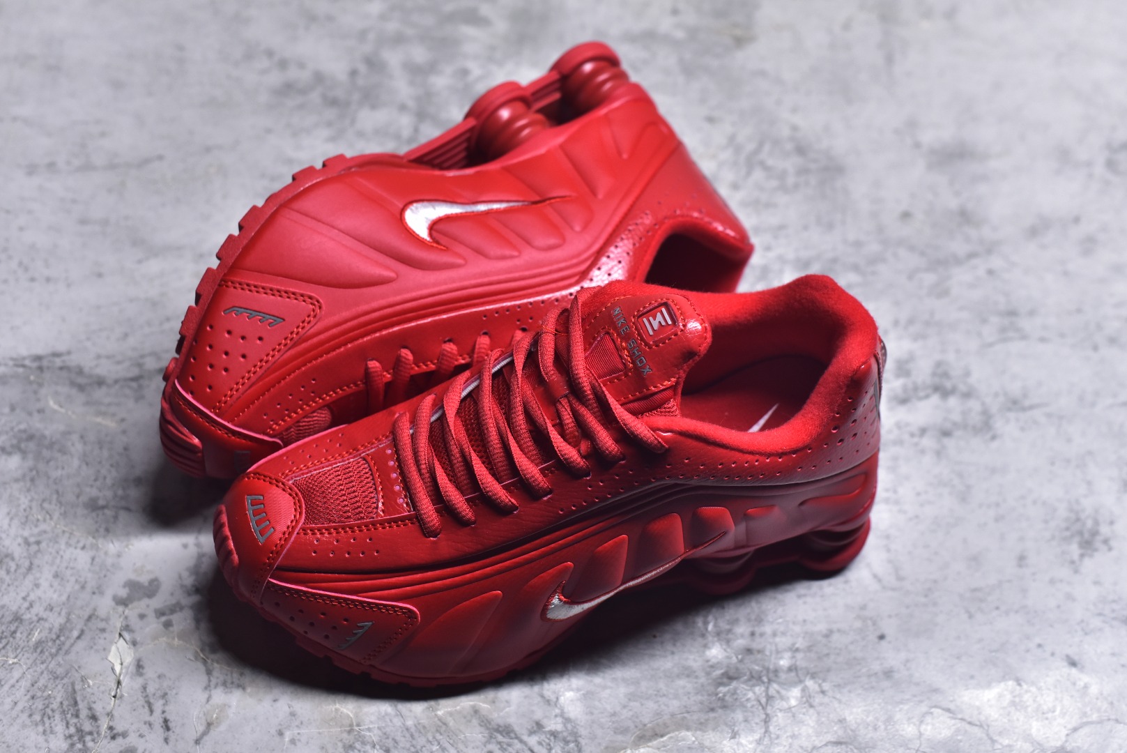 图片[7]-#NIKE SHOX R4系列 耐克 低帮运动休闲气垫运动鞋 货号：IQ0608-687 尺码：36 36.5 37.5 38 38.5 39 40 40.5 41 42 42.5 43 44 45-选品中心