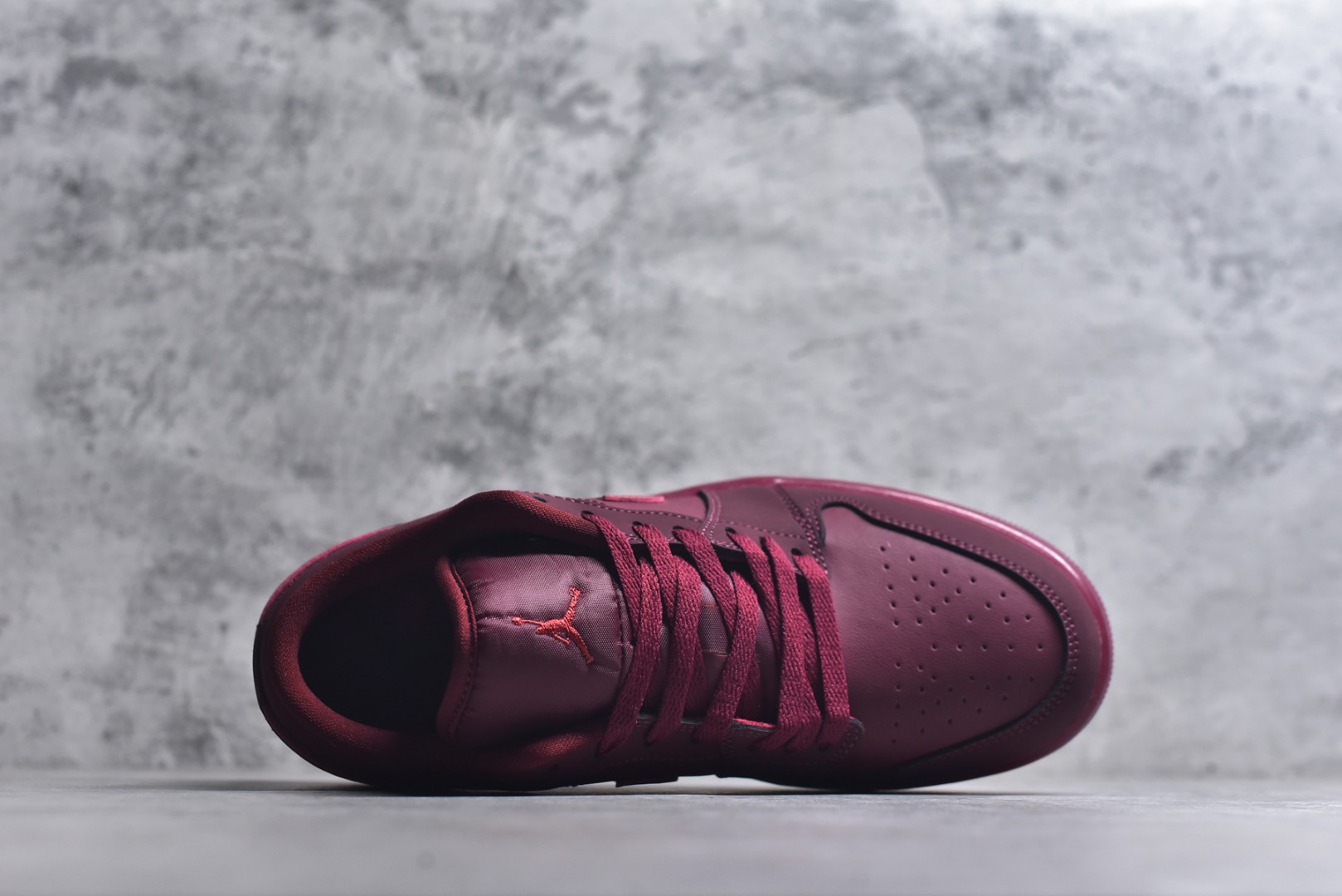 图片[4]-#Air Jordan AJ1 Low 低帮 IB7012-600 全新流水线出品 市场第二梯队最强版 全部原鞋开发 原楦原纸板开发 全鞋电脑针车 原厂内置全掌气垫 原盒内在原标 唯一Zp原版鞋带绑法 免检产品 全新2022版型 全头层皮料 完美零毛边处理 原厂配置全掌气垫 价格定位良心 新配色陆续出货 尺码：36-46-选品中心