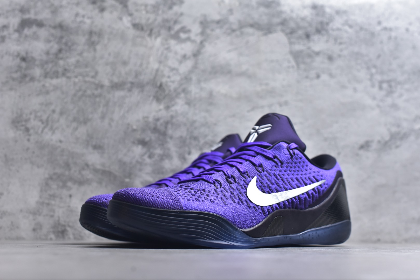 图片[2]-#灭世/Max NK Kobe 9 Low EM PE 科比九代舒适减震防滑低帮篮球鞋 紫色 IM0465-500 ✅原楦打造灵动版型 鞋头➕腰身➕后跟 360°无死角 ✅原厂工艺3层立体编织flyknit鞋面 厚度同步ZP吊打市场“纯原” ✅原厂碳板加持 立体感区分市场货品 ✅区分市场货品🌪过验级拉帮细节 ✅内置全新复刻版中底鞋垫 REACT缓震 密度增加抗衰减 ✅针对海外市场增加 47.5 满足精英选手实战需求 最强科9 灭世制造 用实力让情怀落地 👊🏻 尺码：39 40 40.5 41 42 42.5 43 44 44.5 45 46 47.5-选品中心
