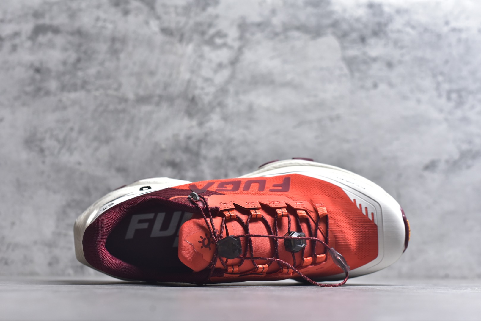 图片[4]-#凯乐石 KAILAS FUGA EX3厚底缓冲徒步跑山网布TPU减震防滑透气包裹性抗冲击轻便回弹 低帮 超强抓地力徒步跑步鞋 BOA适配系统 通过旋钮一键实现快速调节松紧 快速穿脱 YIBRAM MEGAGRIP湿地止滑大底 提供强劲抓地力 驾驭干湿路面 ECCEVAI 厚底回弹中底 缓冲回弹 泵感十足 更抓地 减少消耗-前掌加宽4% 后跟加宽15% 更缓震久跑不累-缓震回弹提升20% 更稳定 减少关节伤害-加高和梯形设计加宽 更包裹 更舒适-楦型升级 加强脚背中腰包裹性 货号：KS2513108 尺码：36 36.5 37.5 38 38.5 39 40 40.5 41 42 42.5 43 44 45-选品中心