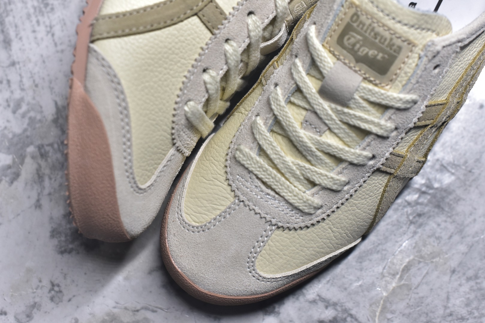 图片[8]-#Onitsuka Tiger鬼塚虎 MEXICO 66 进口皮料 一比一复刻 舒适百搭 低帮 板鞋 男女同款 T4米色 1183C076-101 尺码 35 36 37 37.5 38 39 39.5 40 40.5 41.5 42 42.5 43.5 44 44.5 45-选品中心