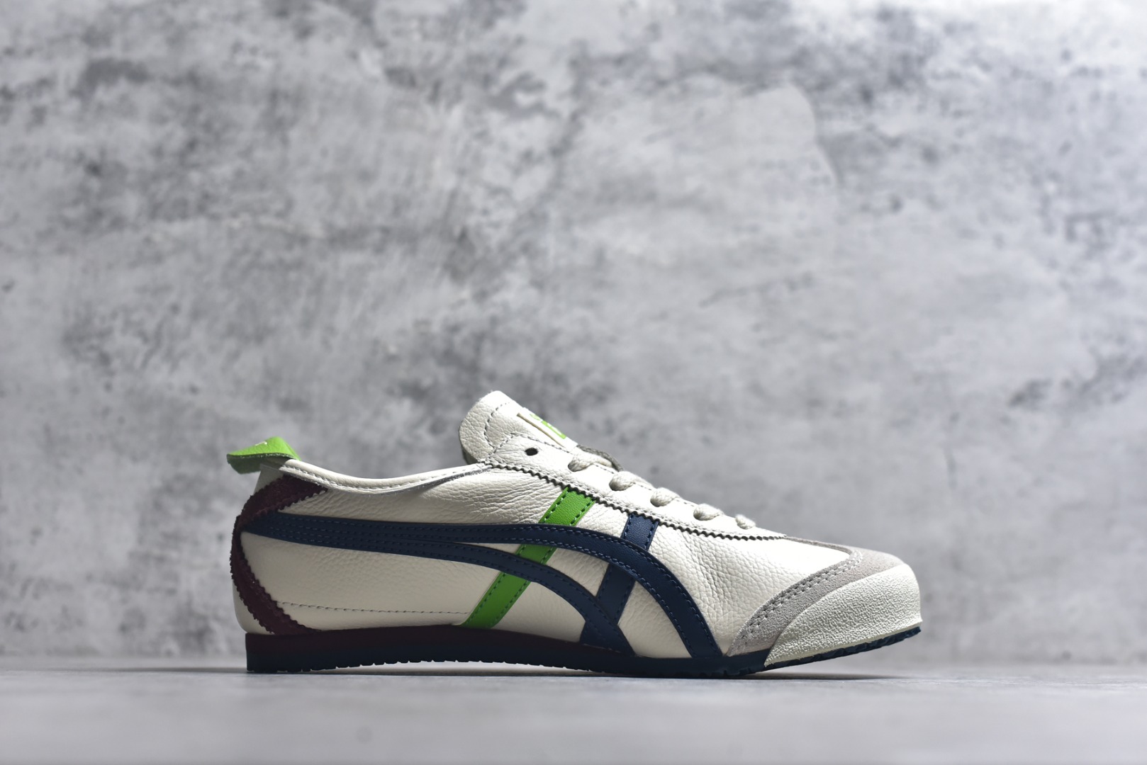 图片[3]-#Onitsuka Tiger鬼塚虎 MEXICO 66 进口皮料 一比一复刻 舒适百搭 低帮 板鞋 男女同款 T9米色蓝绿 1183A201-115 尺码 35 36 37 37.5 38 39 39.5 40 40.5 41.5 42 42.5 43.5 44 44.5 45-选品中心