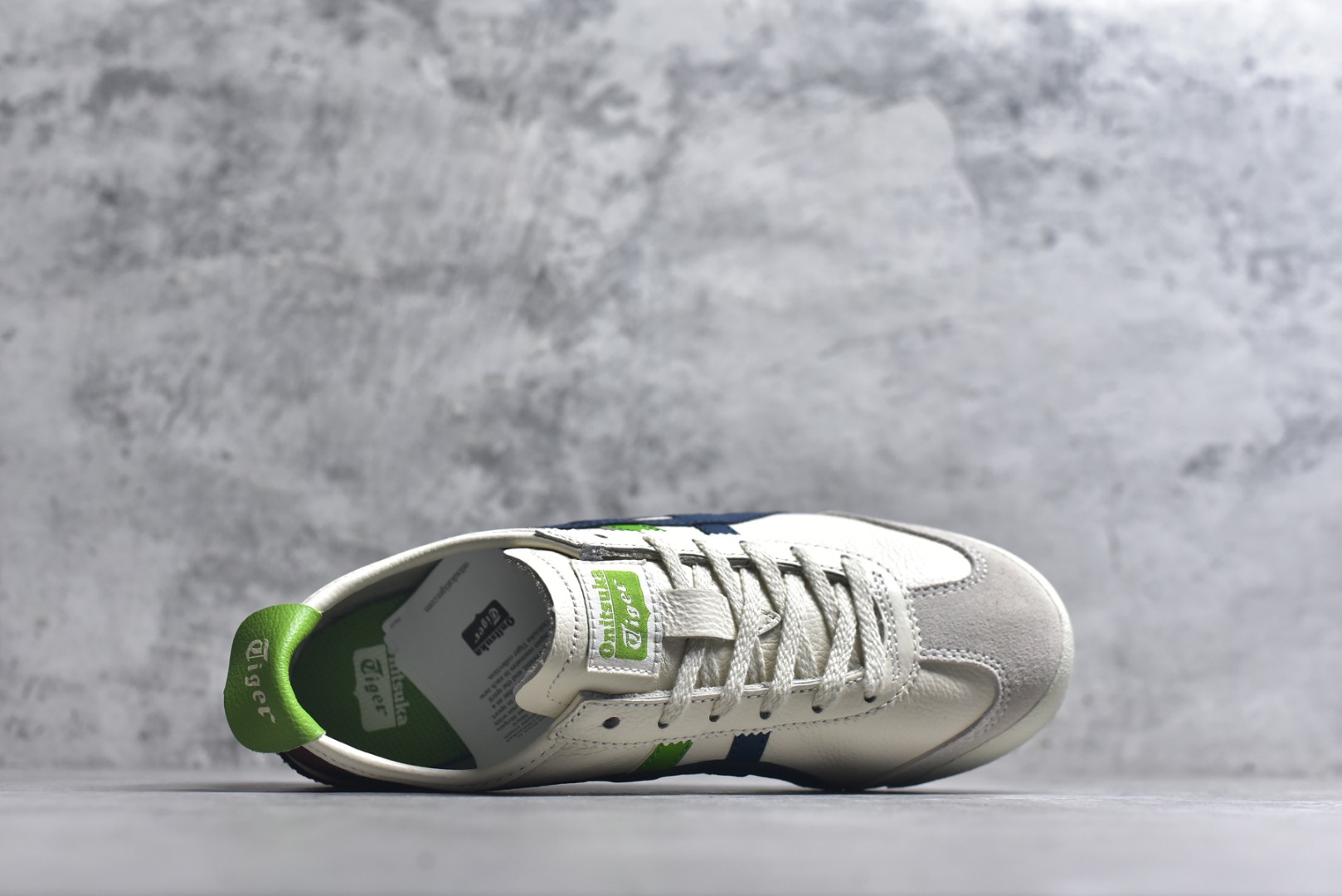 图片[4]-#Onitsuka Tiger鬼塚虎 MEXICO 66 进口皮料 一比一复刻 舒适百搭 低帮 板鞋 男女同款 T9米色蓝绿 1183A201-115 尺码 35 36 37 37.5 38 39 39.5 40 40.5 41.5 42 42.5 43.5 44 44.5 45-选品中心