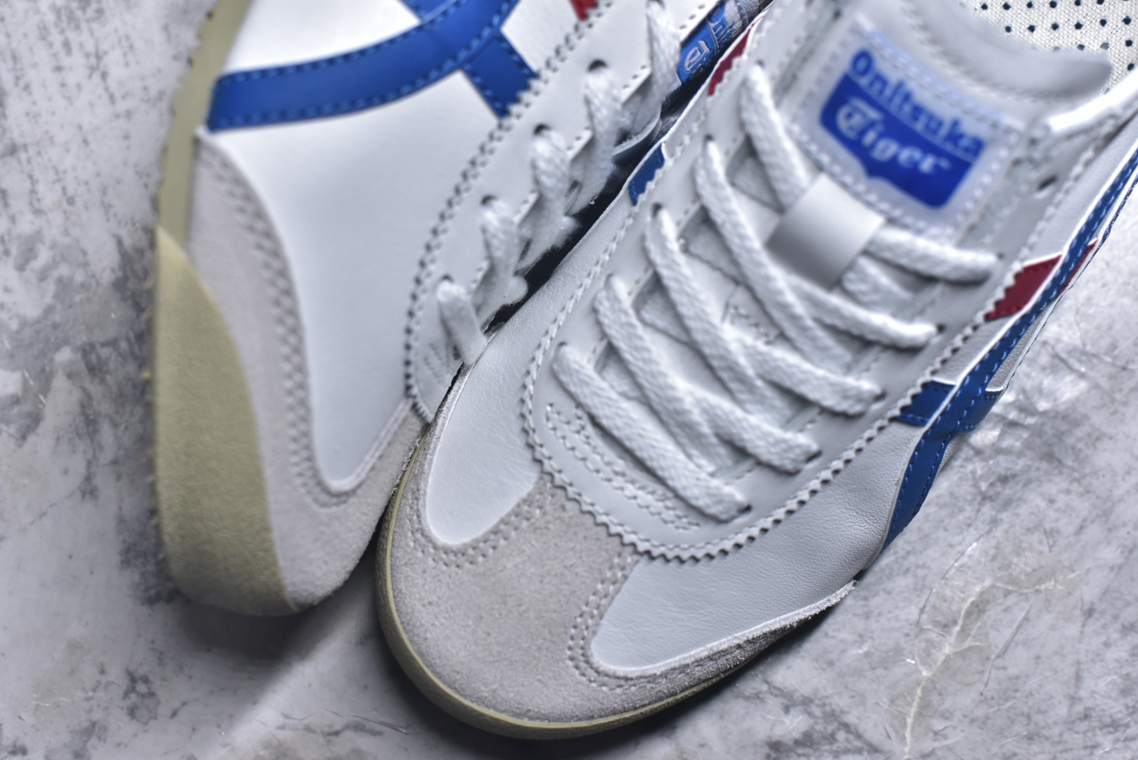 图片[8]-#Onitsuka Tiger鬼塚虎 MEXICO 66 进口皮料 一比一复刻 舒适百搭 低帮 板鞋 男女同款 T10白蓝红 DL408-0146 尺码 35 36 37 37.5 38 39 39.5 40 40.5 41.5 42 42.5 43.5 44 44.5 45-选品中心