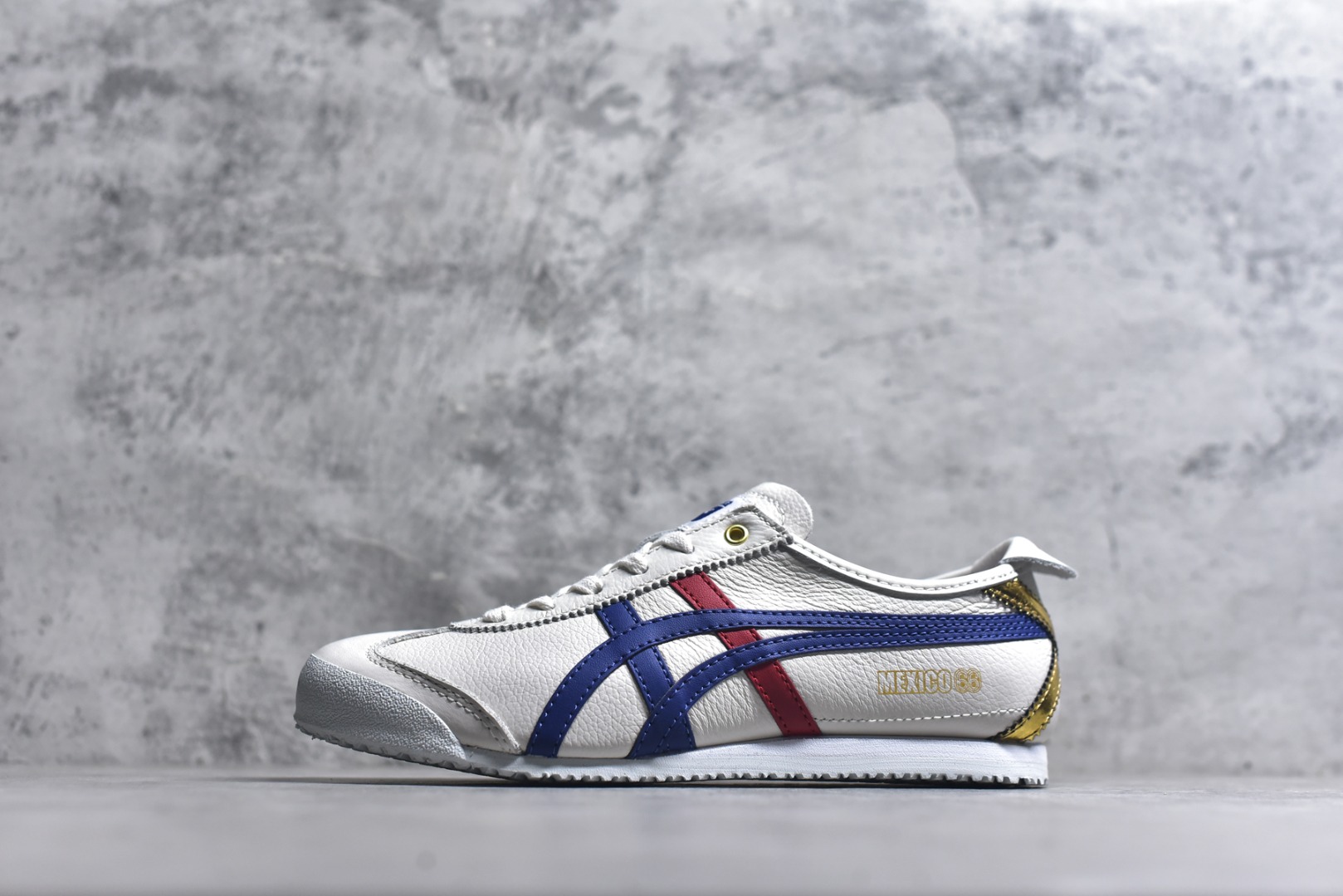 #Onitsuka Tiger鬼塚虎 MEXICO 66 进口皮料 一比一复刻 舒适百搭 低帮 板鞋 男女同款 T1白蓝 D507L-0152 尺码 35 36 37 37.5 38 39 39.5 40 40.5 41.5 42 42.5 43.5 44 44.5 45-选品中心