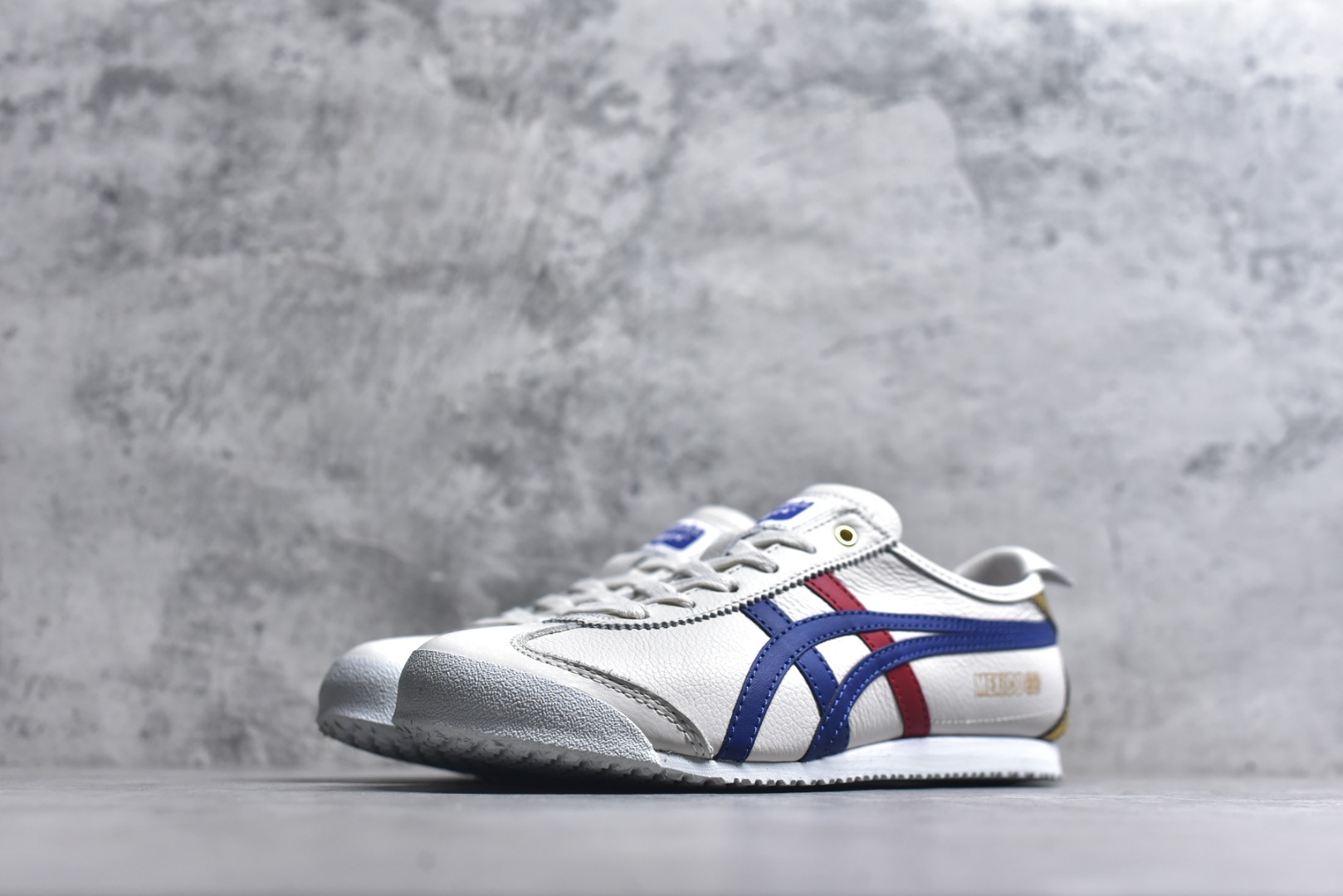 图片[2]-#Onitsuka Tiger鬼塚虎 MEXICO 66 进口皮料 一比一复刻 舒适百搭 低帮 板鞋 男女同款 T1白蓝 D507L-0152 尺码 35 36 37 37.5 38 39 39.5 40 40.5 41.5 42 42.5 43.5 44 44.5 45-选品中心