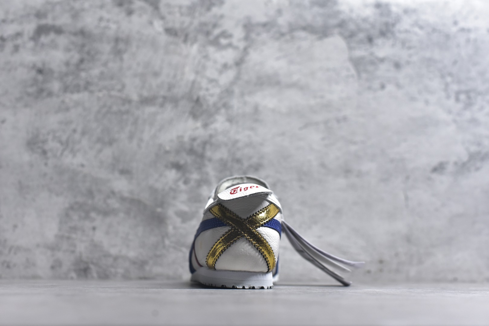 图片[5]-#Onitsuka Tiger鬼塚虎 MEXICO 66 进口皮料 一比一复刻 舒适百搭 低帮 板鞋 男女同款 T1白蓝 D507L-0152 尺码 35 36 37 37.5 38 39 39.5 40 40.5 41.5 42 42.5 43.5 44 44.5 45-选品中心