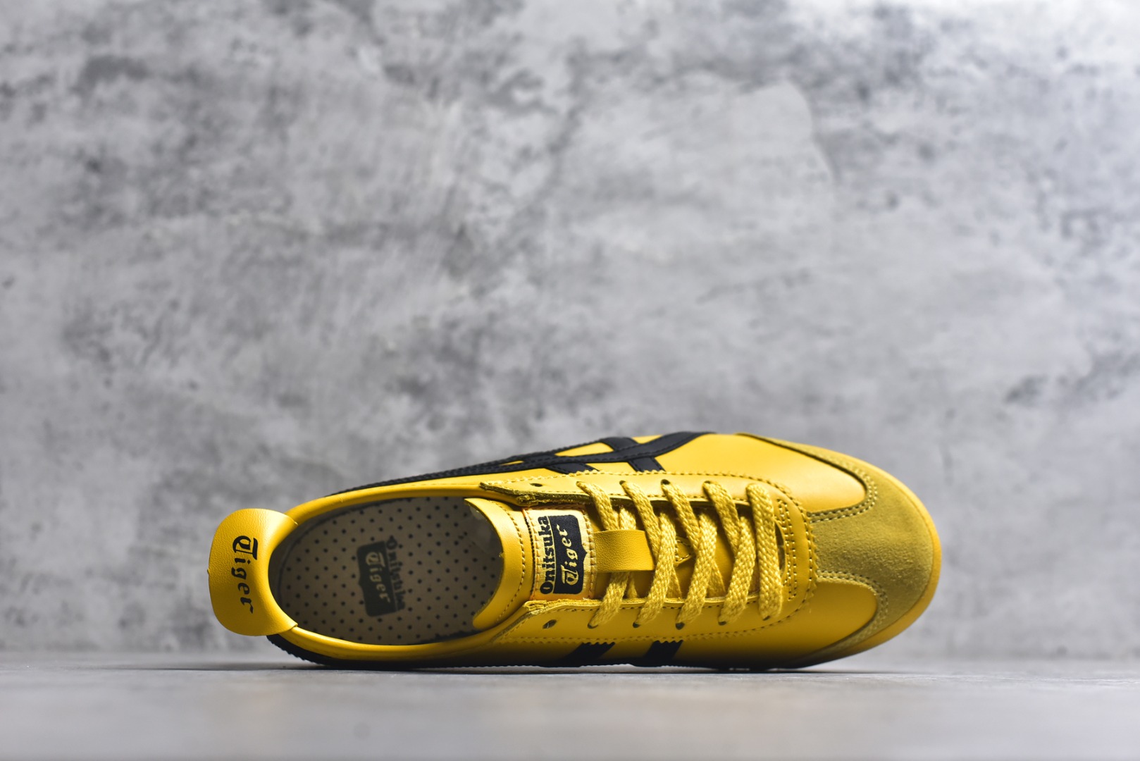 图片[4]-#Onitsuka Tiger鬼塚虎 MEXICO 66 进口皮料 一比一复刻 舒适百搭 低帮 板鞋 男女同款 T6李小龙 1183C102-751 尺码 35 36 37 37.5 38 39 39.5 40 40.5 41.5 42 42.5 43.5 44 44.5 45-选品中心