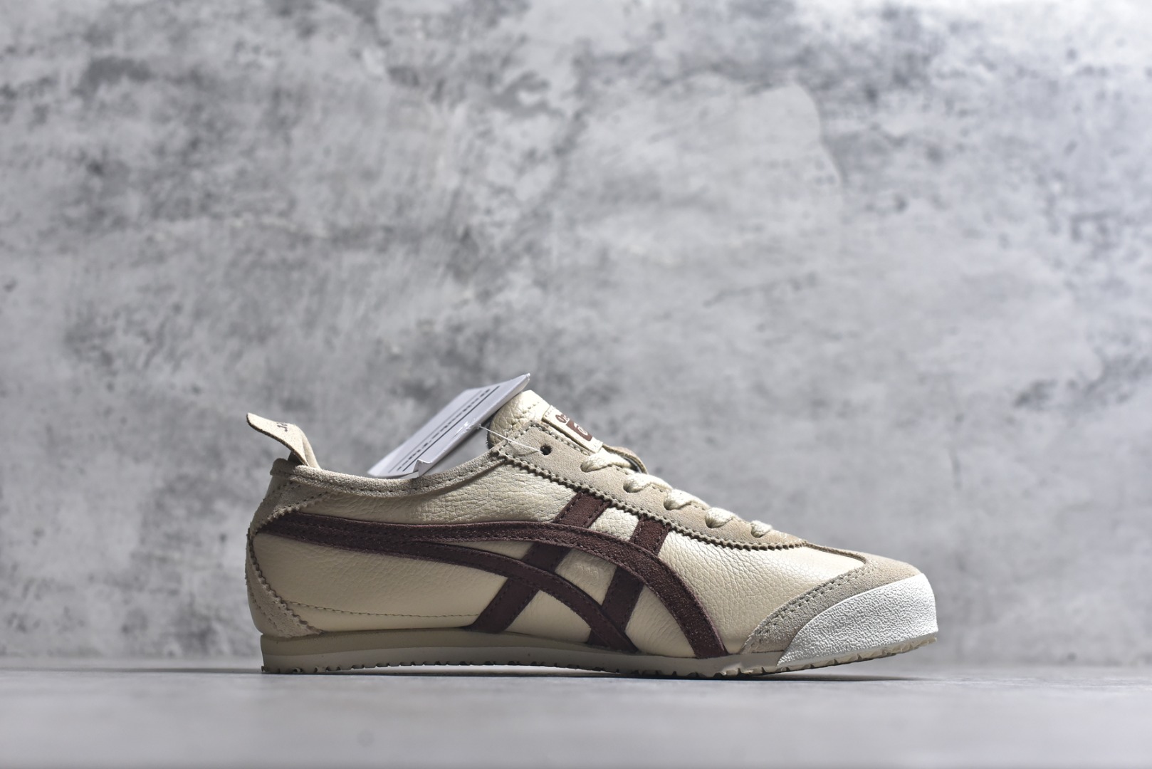 图片[3]-#Onitsuka Tiger鬼塚虎 MEXICO 66 进口皮料 一比一复刻 舒适百搭 低帮 板鞋 男女同款 T7米色咖啡 1183B391-251 尺码 35 36 37 37.5 38 39 39.5 40 40.5 41.5 42 42.5 43.5 44 44.5 45-选品中心