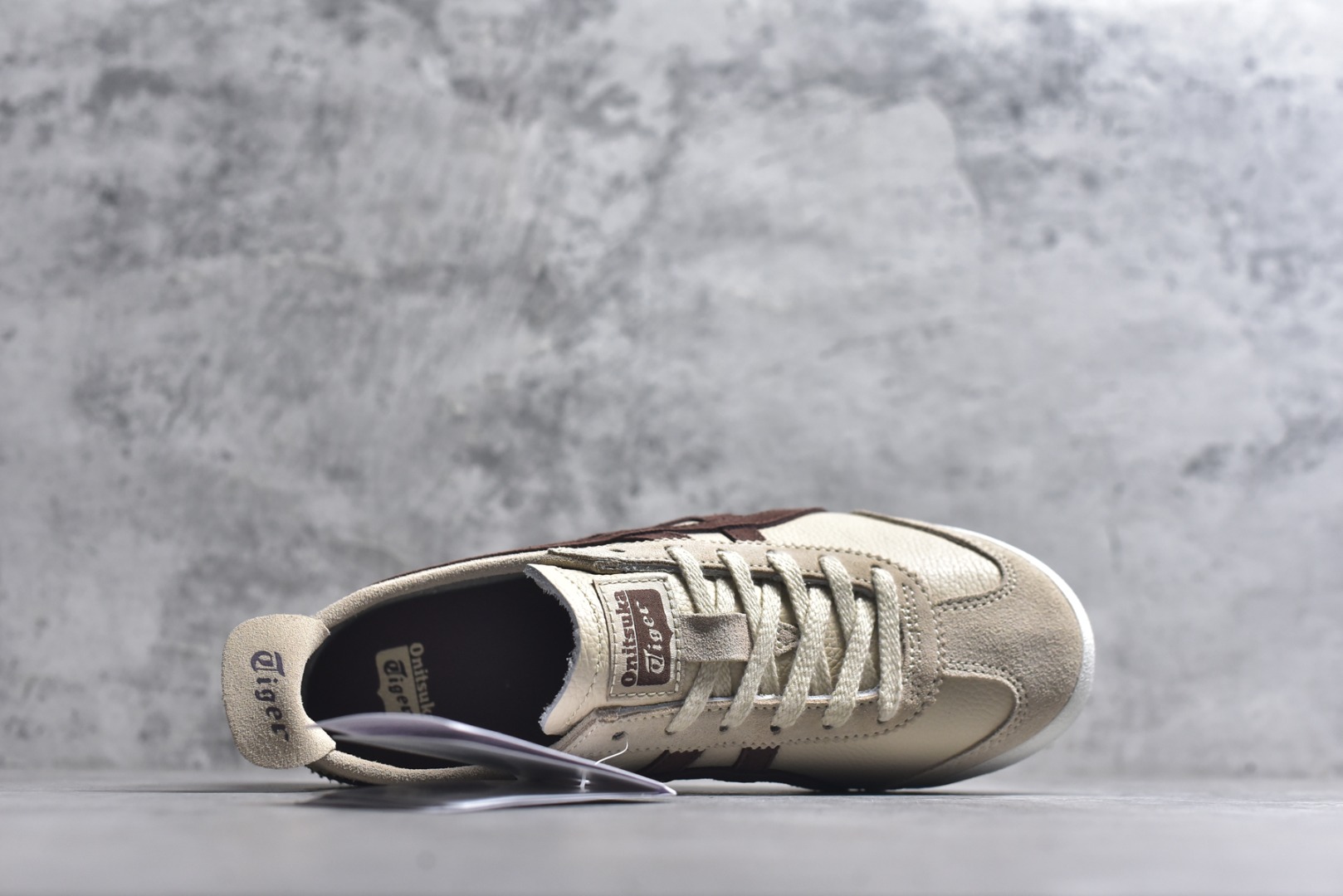 图片[4]-#Onitsuka Tiger鬼塚虎 MEXICO 66 进口皮料 一比一复刻 舒适百搭 低帮 板鞋 男女同款 T7米色咖啡 1183B391-251 尺码 35 36 37 37.5 38 39 39.5 40 40.5 41.5 42 42.5 43.5 44 44.5 45-选品中心