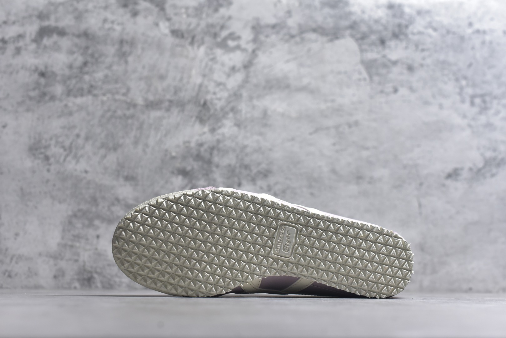 图片[6]-#Onitsuka Tiger鬼塚虎 MEXICO 66 进口皮料 一比一复刻 舒适百搭 低帮 板鞋 男女同款 T24香芋紫 1183B771-703 尺码 35 36 37 37.5 38 39 39.5-选品中心