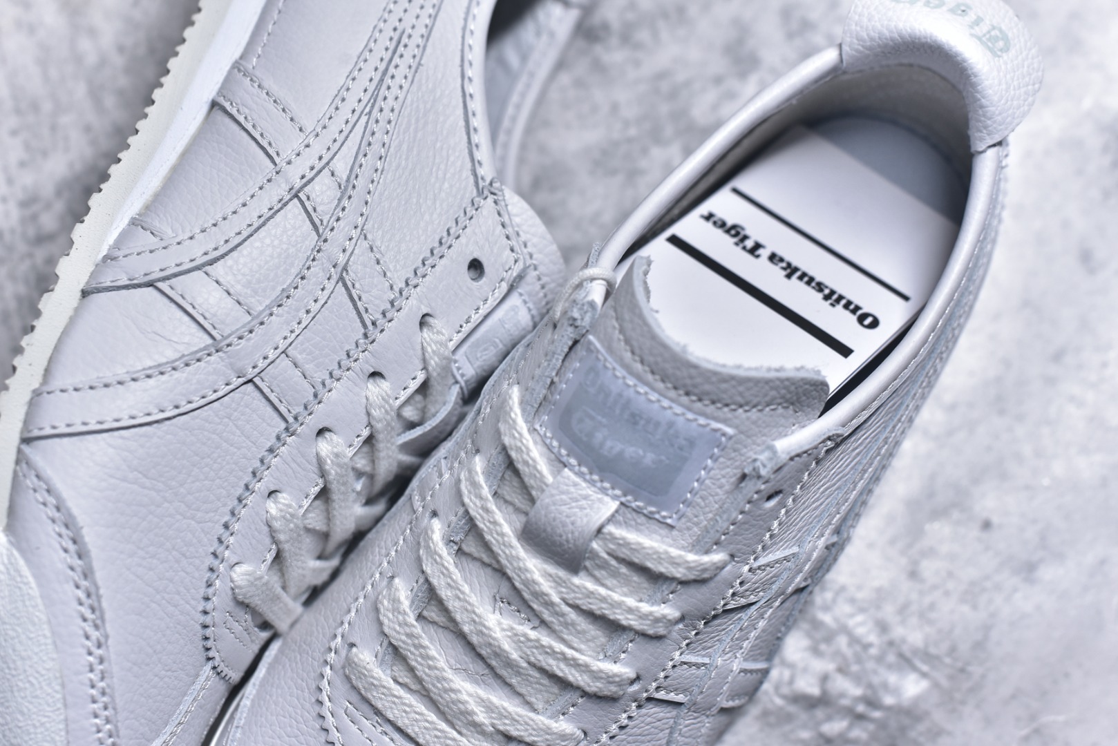 图片[9]-#Onitsuka Tiger鬼塚虎 MEXICO 66 进口皮料 一比一复刻 舒适百搭 低帮 板鞋 男女同款 T29纯白 1183A884-100 尺码 35 36 37 37.5 38 39 39.5 40 40.5 41.5 42 42.5 43.5 44 44.5 45-选品中心