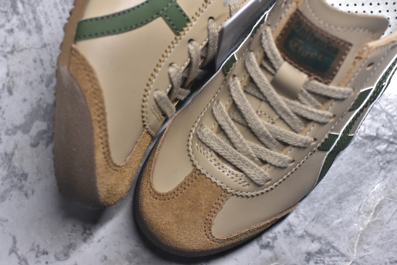 图片[8]-#Onitsuka Tiger鬼塚虎 MEXICO 66 进口皮料 一比一复刻 舒适百搭 低帮 板鞋 男女同款 T11浅棕绿 1183C102-250 尺码 35 36 37 37.5 38 39 39.5 40 40.5 41.5 42 42.5 43.5 44 44.5 45-选品中心