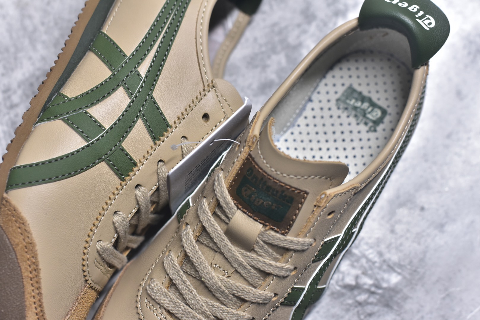 图片[9]-#Onitsuka Tiger鬼塚虎 MEXICO 66 进口皮料 一比一复刻 舒适百搭 低帮 板鞋 男女同款 T11浅棕绿 1183C102-250 尺码 35 36 37 37.5 38 39 39.5 40 40.5 41.5 42 42.5 43.5 44 44.5 45-选品中心