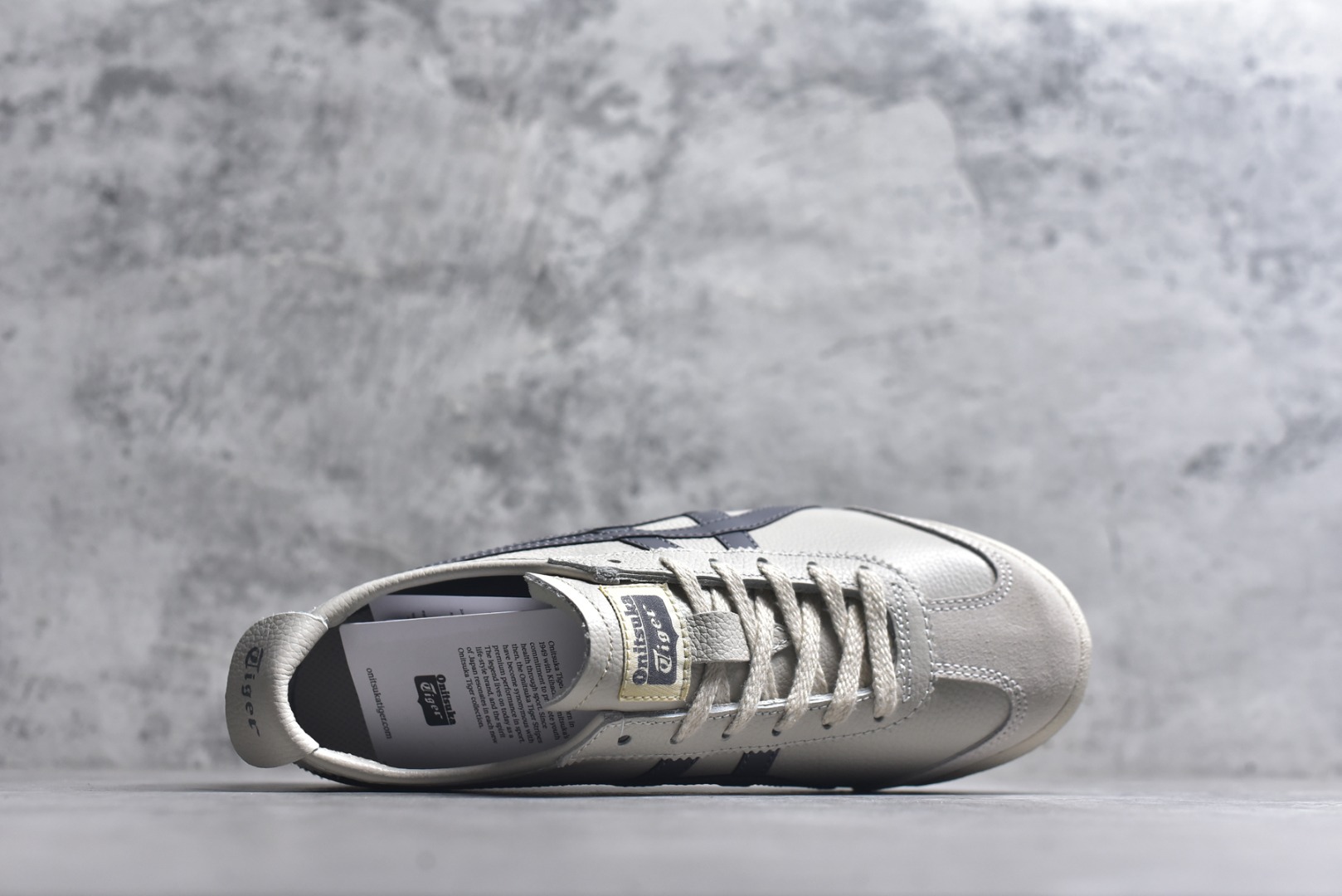 图片[4]-#Onitsuka Tiger鬼塚虎 MEXICO 66 进口皮料 一比一复刻 舒适百搭 低帮 板鞋 男女同款 T12燕麦色 1183A201-250 尺码 35 36 37 37.5 38 39 39.5 40 40.5 41.5 42 42.5 43.5 44 44.5 45-选品中心