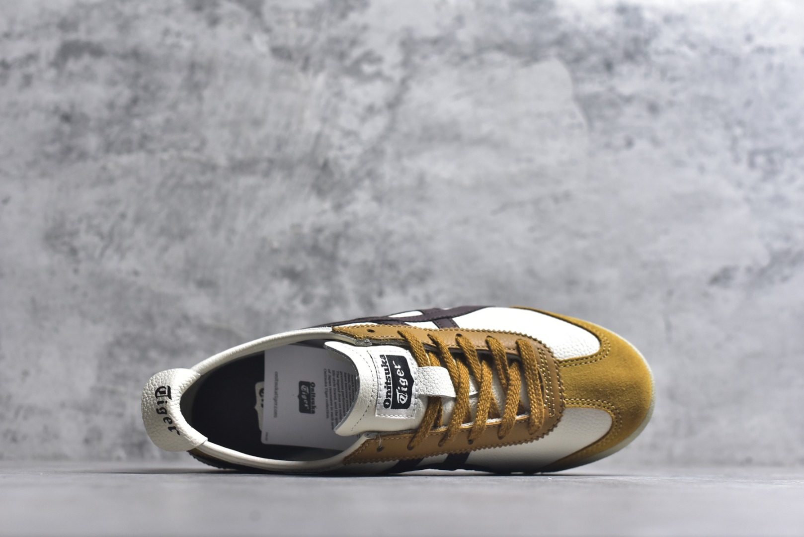 图片[4]-# Onitsuka Tiger鬼塚虎 MEXICO 66 进口皮料 一比一复刻 舒适百搭 低帮 板鞋 男女同款 T3米棕 1183A201-117 尺码 35 36 37 37.5 38 39 39.5 40 40.5 41.5 42 42.5 43.5 44 44.5 45-选品中心