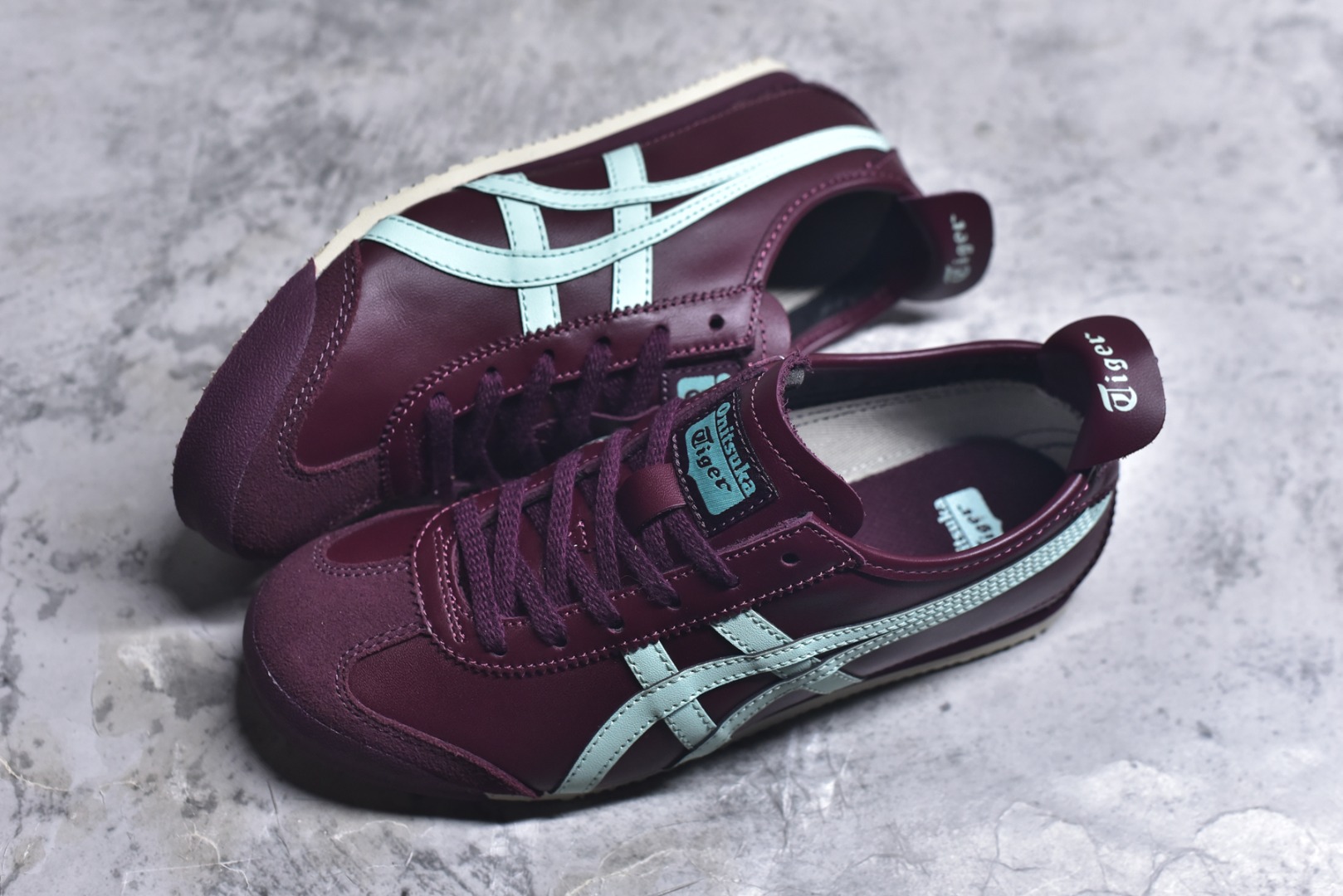 图片[7]-#Onitsuka Tiger鬼塚虎 MEXICO 66 进口皮料 一比一复刻 舒适百搭 低帮 板鞋 男女同款 T28深红 1183C102-500 尺码 35 36 37 37.5 38 39 39.5 40 40.5 41.5 42 42.5 43.5 44 44.5 45-选品中心