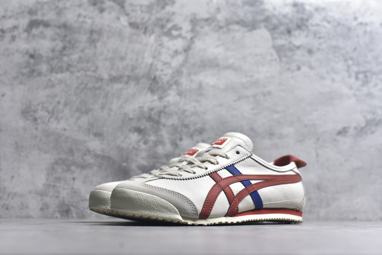 图片[2]-#Onitsuka Tiger鬼塚虎 MEXICO 66 进口皮料 一比一复刻 舒适百搭 低帮 板鞋 男女同款 T21白棕 1183A201-206 尺码 35 36 37 37.5 38 39 39.5 40 40.5 41.5 42 42.5 43.5 44 44.5 45-选品中心