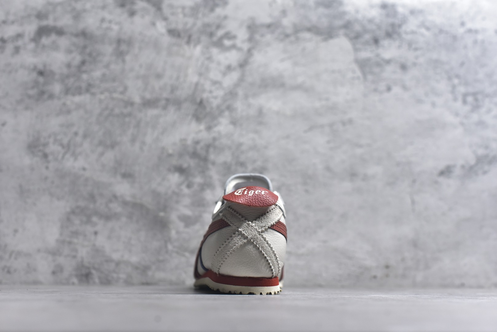 图片[5]-#Onitsuka Tiger鬼塚虎 MEXICO 66 进口皮料 一比一复刻 舒适百搭 低帮 板鞋 男女同款 T21白棕 1183A201-206 尺码 35 36 37 37.5 38 39 39.5 40 40.5 41.5 42 42.5 43.5 44 44.5 45-选品中心