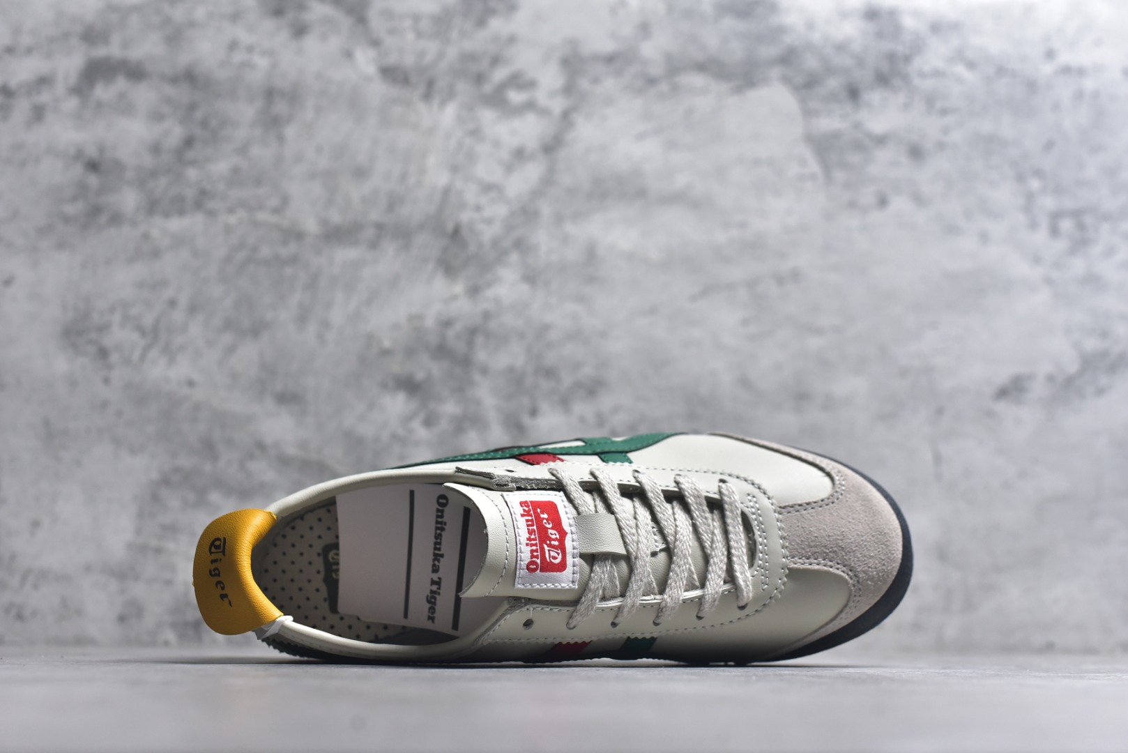 图片[4]-#Onitsuka Tiger鬼塚虎 MEXICO 66 进口皮料 一比一复刻 舒适百搭 低帮 板鞋 男女同款 T15巴斯光年 1183C102-201 尺码 35 36 37 37.5 38 39 39.5 40 40.5 41.5 42 42.5 43.5 44 44.5 45-选品中心