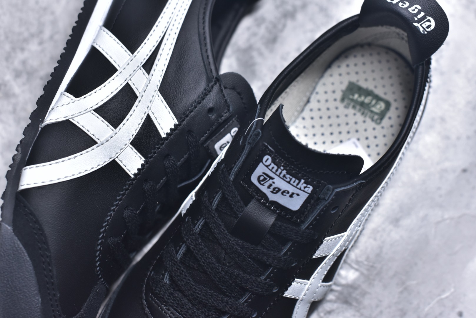 图片[9]-#Onitsuka Tiger鬼塚虎 MEXICO 66 进口皮料 一比一复刻 舒适百搭 低帮 板鞋 男女同款 T17黑白 1183C102-001 尺码 35 36 37 37.5 38 39 39.5 40 40.5 41.5 42 42.5 43.5 44 44.5 45-选品中心