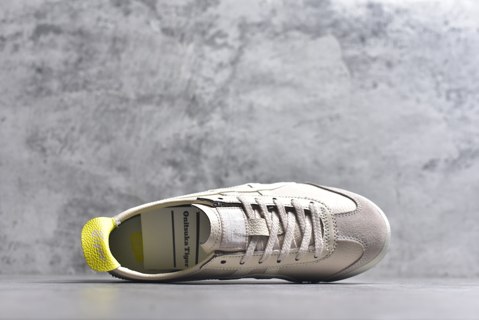 图片[4]-#Onitsuka Tiger鬼塚虎 MEXICO 66 进口皮料 一比一复刻 舒适百搭 低帮 板鞋 男女同款 T25粉色 1183B771-702 尺码 35 36 37 37.5 38 39 39.5 40 40.5 41.5 42 42.5 43.5 44 44.5 45-选品中心