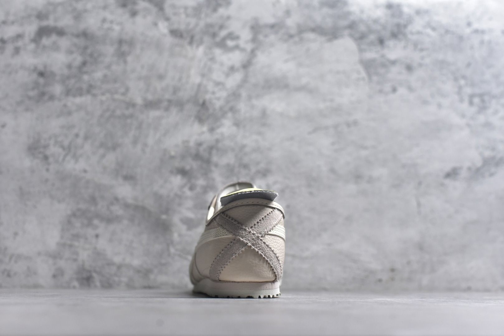 图片[5]-#Onitsuka Tiger鬼塚虎 MEXICO 66 进口皮料 一比一复刻 舒适百搭 低帮 板鞋 男女同款 T25粉色 1183B771-702 尺码 35 36 37 37.5 38 39 39.5 40 40.5 41.5 42 42.5 43.5 44 44.5 45-选品中心