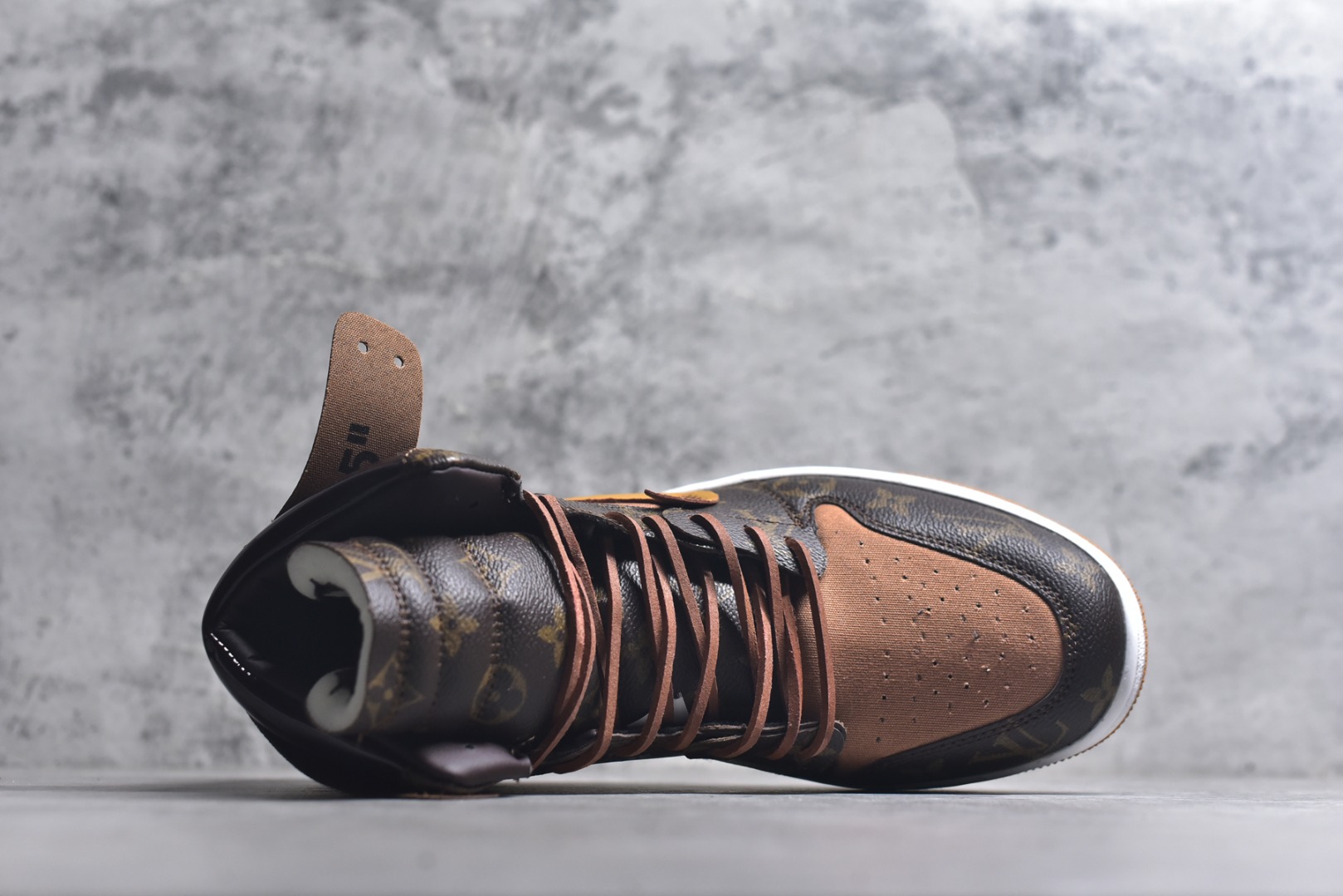 图片[4]-#Louis Vuitton x OFF-WHITE x Air Jordan 1 三方联名 棕色 货号：FP7139 300 尺码：40 40.5 41 42 42.5 43 44 44.5 45 46-选品中心