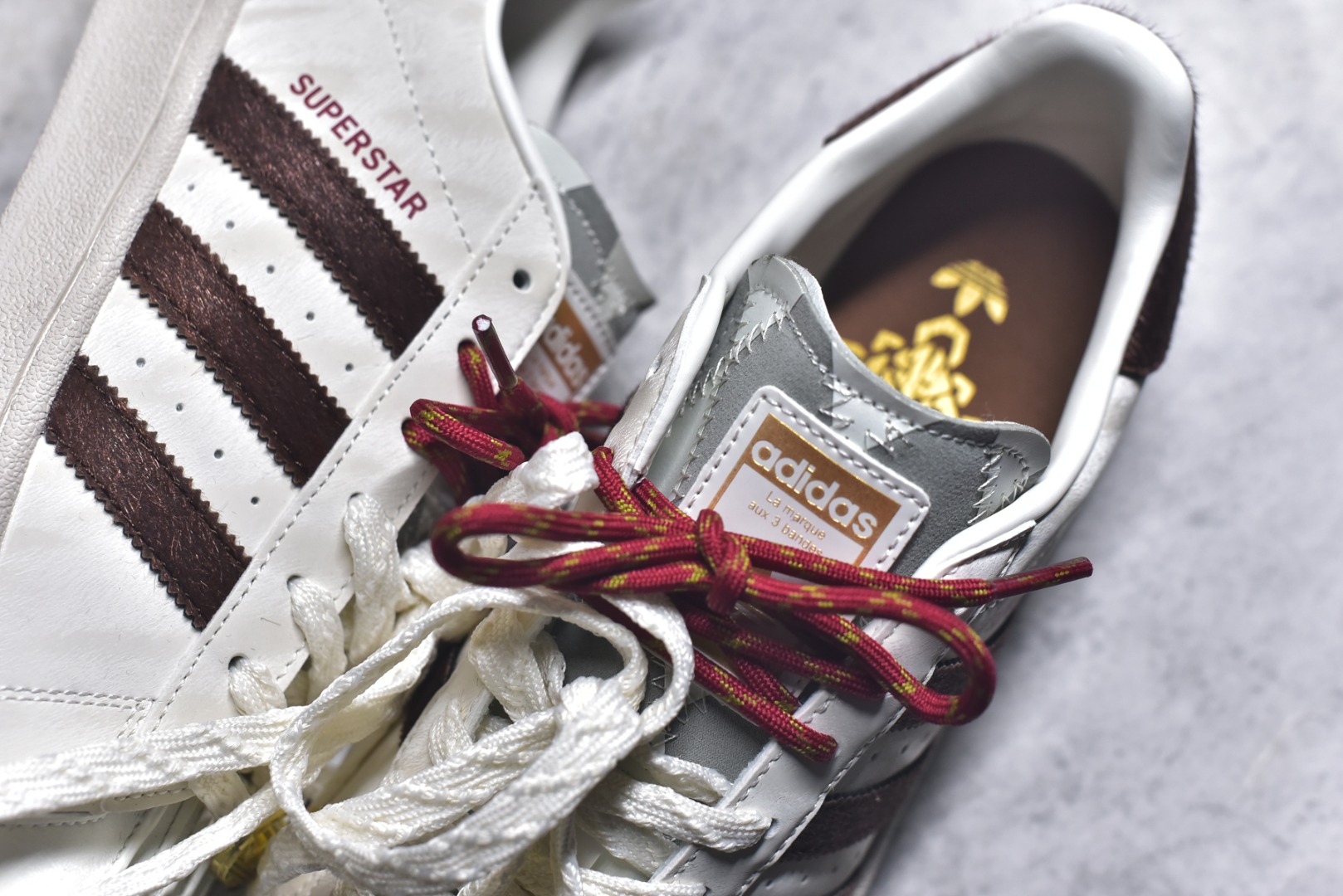 图片[9]-#Adidas Originals Superstar 马年限定 CNY新年款 贝壳头系列 阿迪达斯 低帮经典百搭休闲运动板鞋 货号： KJ6293 尺码：35-45（半）-选品中心