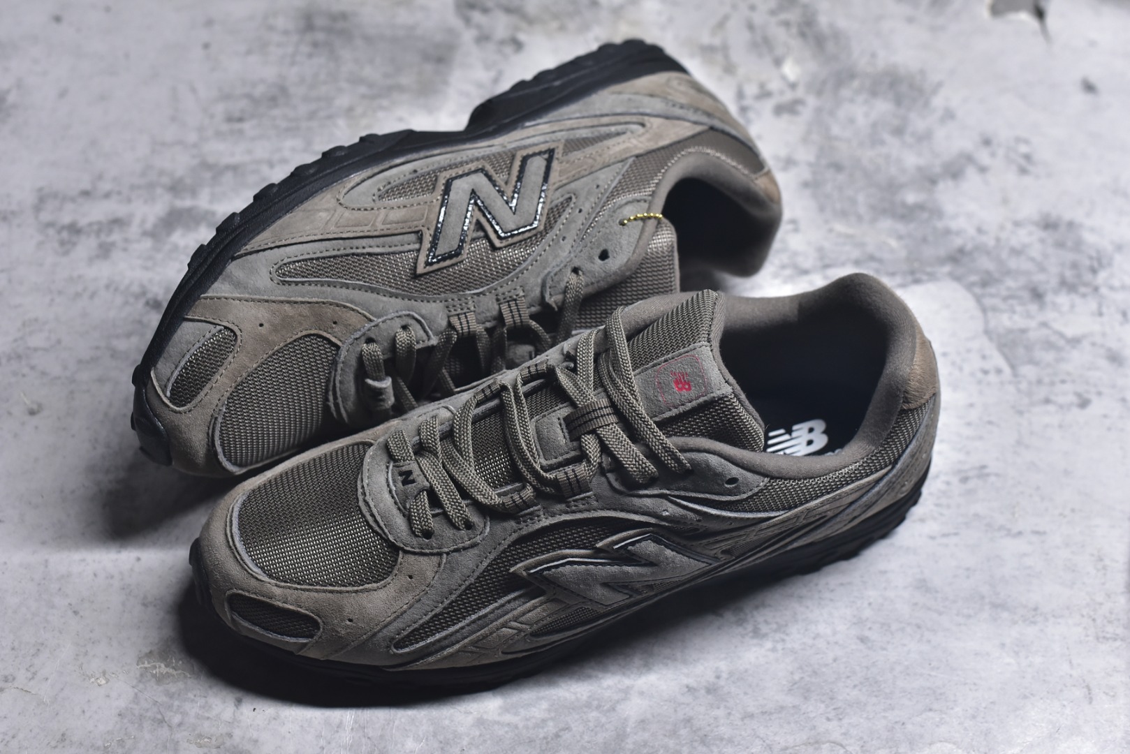 图片[7]-#New Balance 204L 薄底鞋 薄底皮质鞋带德训miu系 减震耐磨包裹性支撑轻便 低帮 生活休闲鞋 轻盈脚感质感兼具 鞋身搭载EVA科技中底,适用多元穿搭场合为户外出行提供舒适长远的穿搭体验 货号：U204L3K9 尺码：36 37 37.5 38 38.5 39 40 40.5 41 42 42.5 43 44 44.5 45-选品中心