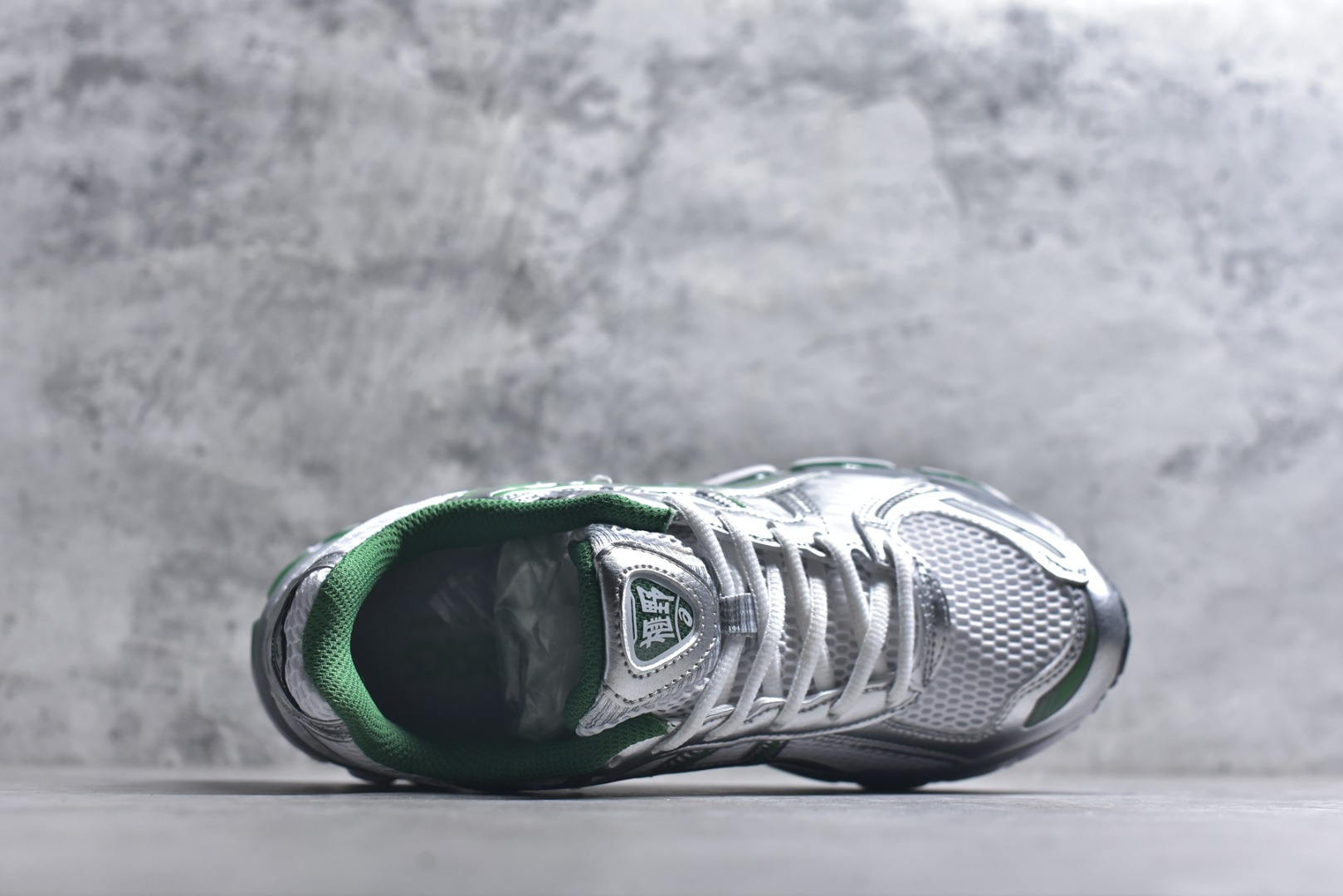 图片[4]-#Asics Gel-Kayano 12.1 亚瑟士 运动休闲透气专业跑鞋 采用工程弹性双层再生针织密度鞋面材质 后跟3D可视GEL缓震乳胶物料 升级FF BLAST PLUS全新缓震中底部位科技材质 外置高耐磨橡胶外底 稳步升级 跑出节奏 货号：1203A759-100 尺码：36-47-选品中心