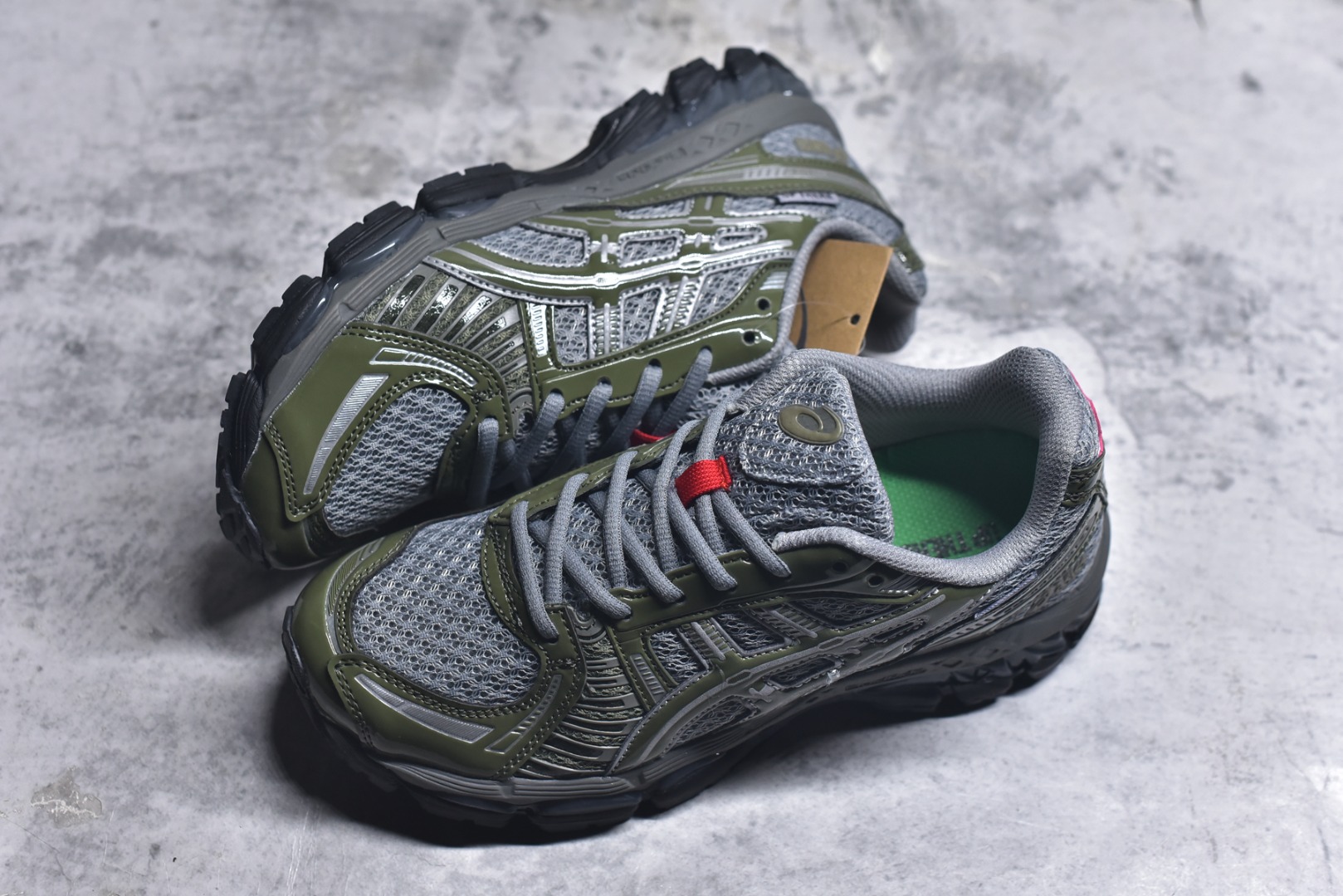 图片[7]-#Asics Gel-Kayano 12.1 亚瑟士 运动休闲透气专业跑鞋 采用工程弹性双层再生针织密度鞋面材质 后跟3D可视GEL缓震乳胶物料 升级FF BLAST PLUS全新缓震中底部位科技材质 外置高耐磨橡胶外底 稳步升级 跑出节奏 货号：1203A869-021 尺码：36-47-选品中心