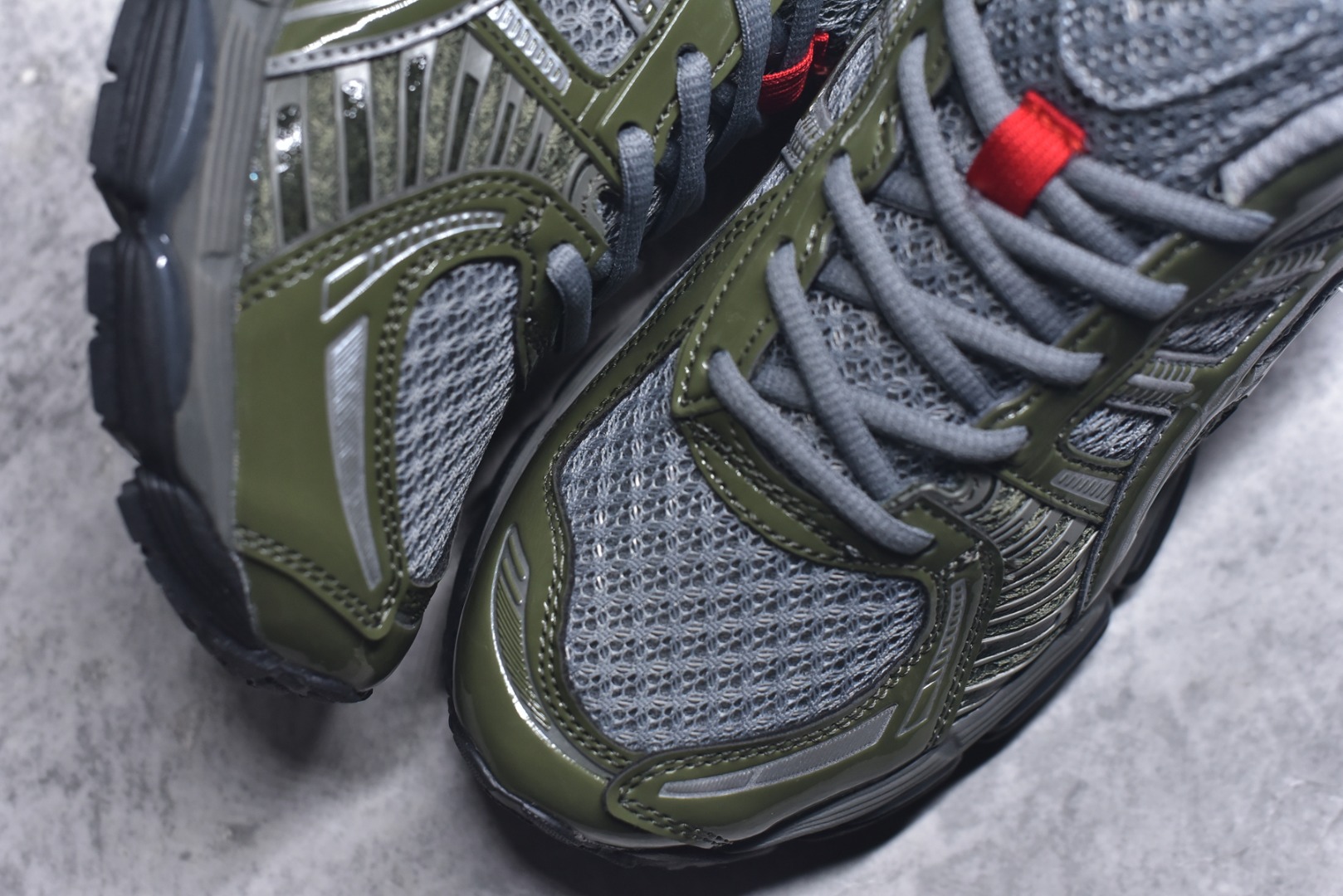 图片[8]-#Asics Gel-Kayano 12.1 亚瑟士 运动休闲透气专业跑鞋 采用工程弹性双层再生针织密度鞋面材质 后跟3D可视GEL缓震乳胶物料 升级FF BLAST PLUS全新缓震中底部位科技材质 外置高耐磨橡胶外底 稳步升级 跑出节奏 货号：1203A869-021 尺码：36-47-选品中心