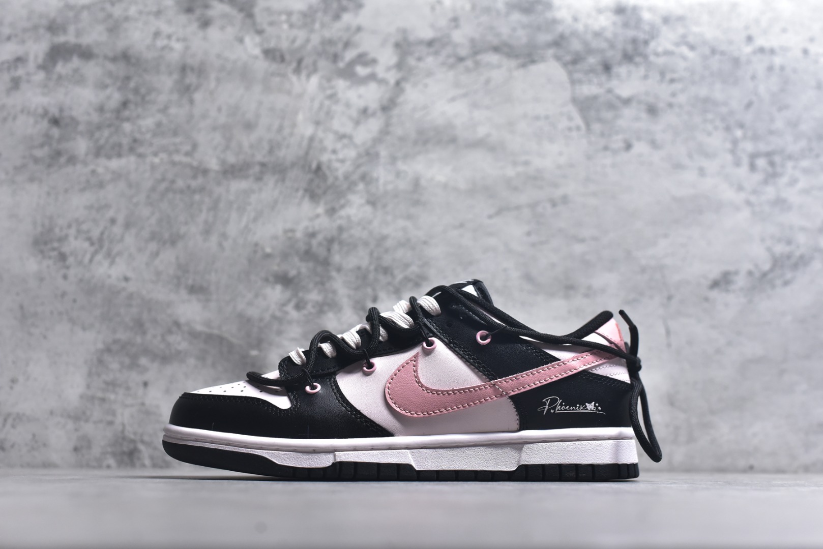 #Nike SB Dunk Low 墨染霓裳 纯原大厂出品 极力推荐👏 货号：BP1120 059TL 尺码：35.5-40-选品中心