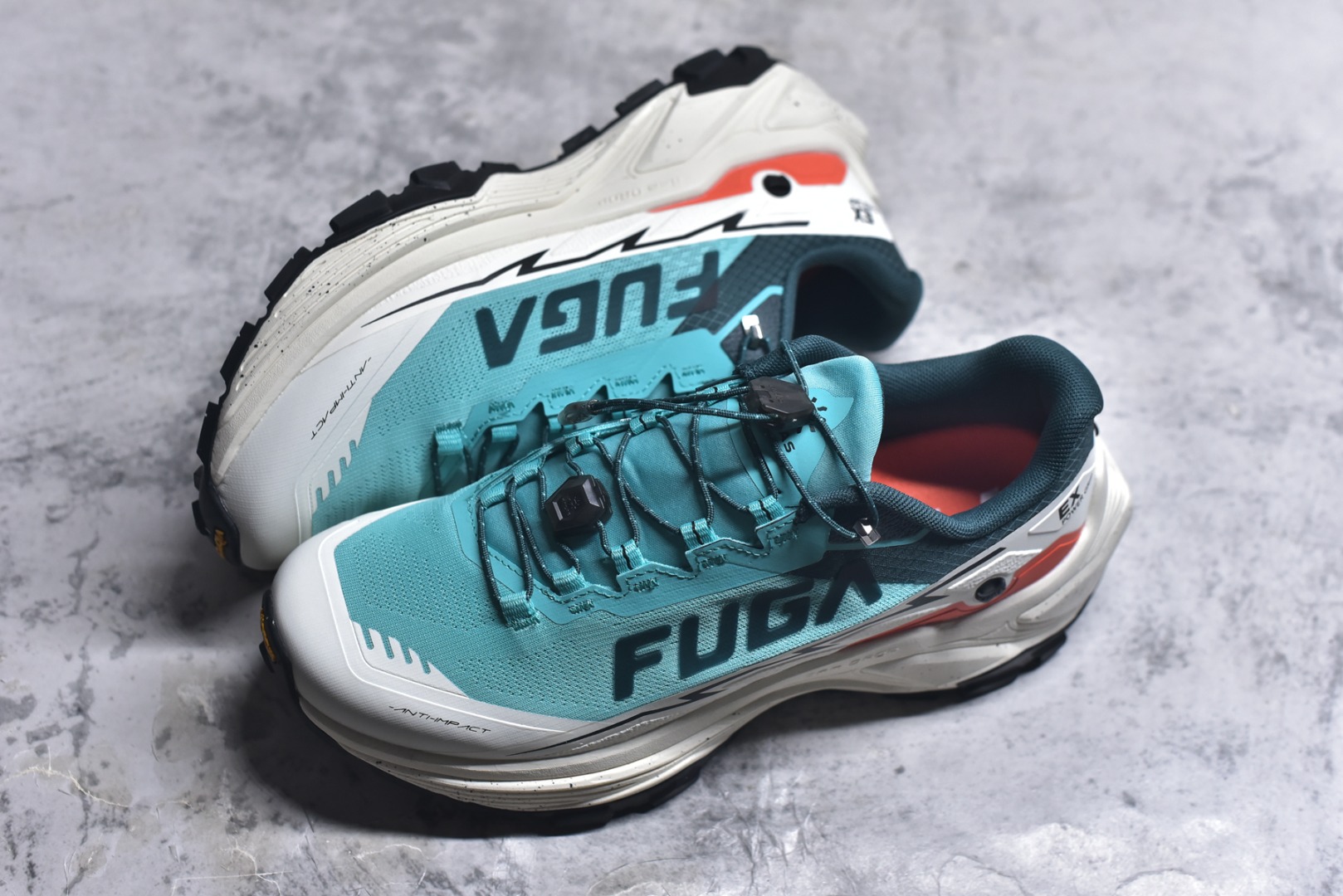 图片[7]-#凯乐石 KAILAS FUGA EX3厚底缓冲徒步跑山网布TPU减震防滑透气包裹性抗冲击轻便回弹 低帮 超强抓地力徒步跑步鞋 BOA适配系统 通过旋钮一键实现快速调节松紧 快速穿脱 YIBRAM MEGAGRIP湿地止滑大底 提供强劲抓地力 驾驭干湿路面 ECCEVAI 厚底回弹中底 缓冲回弹 泵感十足 更抓地 减少消耗-前掌加宽4% 后跟加宽15% 更缓震久跑不累-缓震回弹提升20% 更稳定 减少关节伤害-加高和梯形设计加宽 更包裹 更舒适-楦型升级 加强脚背中腰包裹性 货号：KS2513108 尺码：36 36.5 37.5 38 38.5 39 40 40.5 41 42 42.5 43 44 45-选品中心