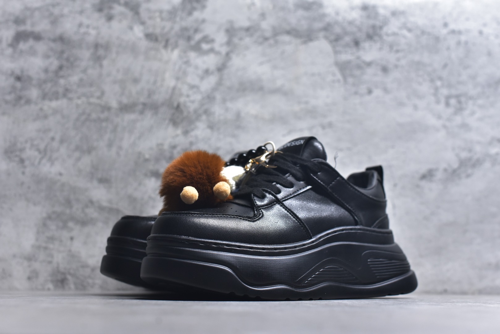 图片[2]-#GG-CC GG-CC Chunky Low 厚底增高运动老爹鞋 广东大厂出品 2024夏季透气网面老爹鞋系列 时髦look轻松定格 不费力展现率性氛围 酷帅机能风不规则设计 7cm增高厚底 大长腿既视感轻松拿捏 货号： G25X4475B 尺码：35 36 37 38 39 40-选品中心