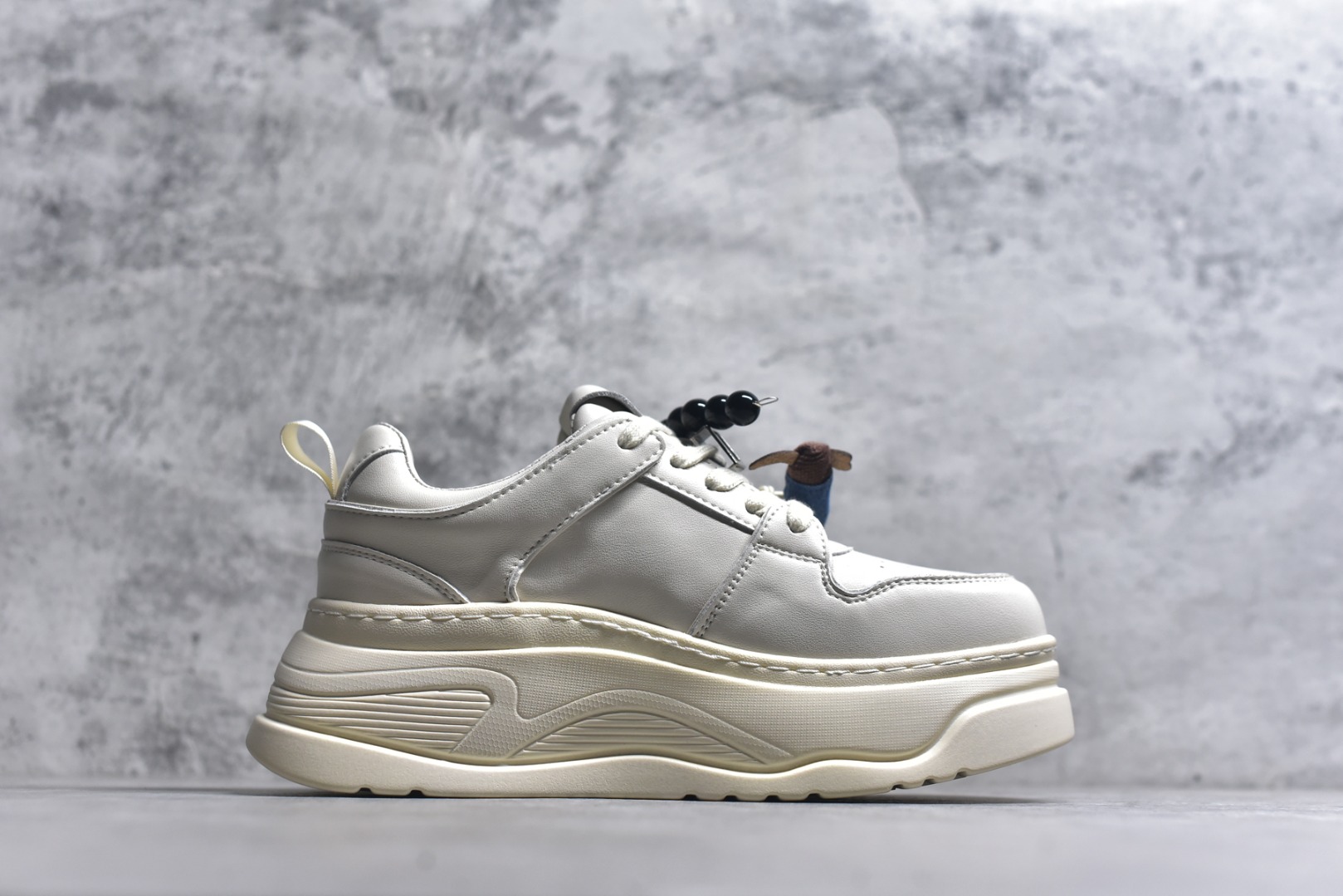 图片[3]-#GG-CC GG-CC Chunky Low 厚底增高运动老爹鞋 广东大厂出品 2024夏季透气网面老爹鞋系列 时髦look轻松定格 不费力展现率性氛围 酷帅机能风不规则设计 7cm增高厚底 大长腿既视感轻松拿捏 货号： G25X4475B 尺码：35 36 37 38 39 40-选品中心