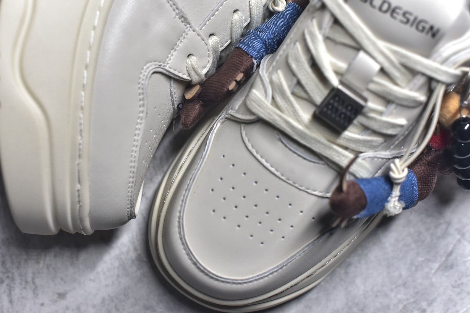 图片[8]-#GG-CC GG-CC Chunky Low 厚底增高运动老爹鞋 广东大厂出品 2024夏季透气网面老爹鞋系列 时髦look轻松定格 不费力展现率性氛围 酷帅机能风不规则设计 7cm增高厚底 大长腿既视感轻松拿捏 货号： G25X4475B 尺码：35 36 37 38 39 40-选品中心