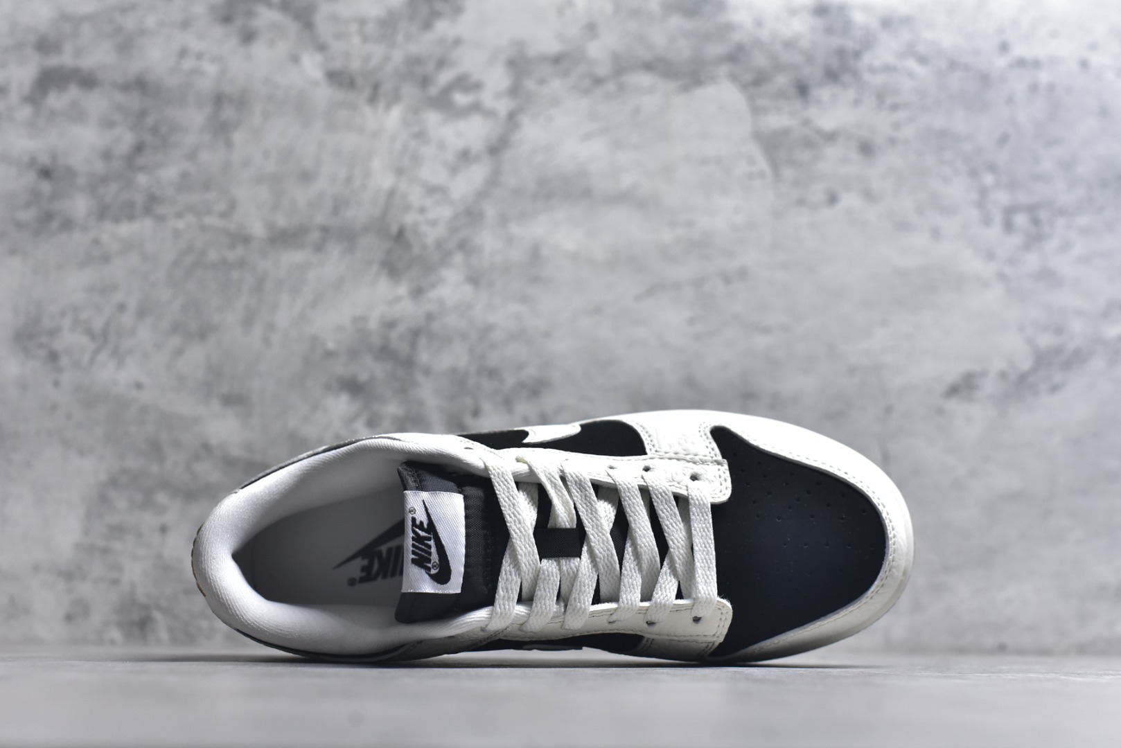 图片[4]-#Nike SB Dunk Low 马年限定 低帮休闲板鞋 IF3944-001 尺码：35.5 36 36.5 37.5 38 38.5 39 40 40.5 41 42 42.5 43 44-选品中心